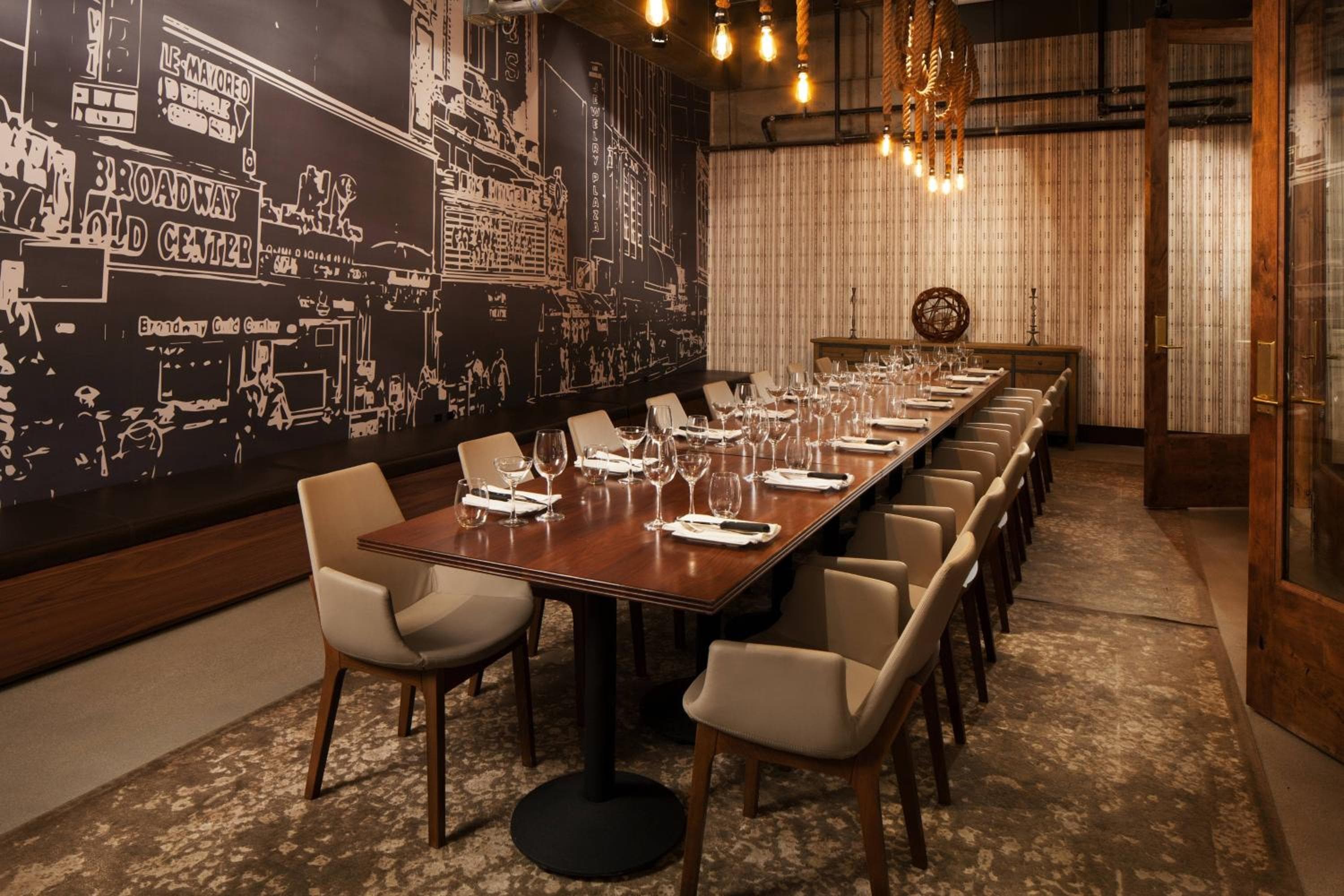 Sheraton Grand Los Angeles — 12