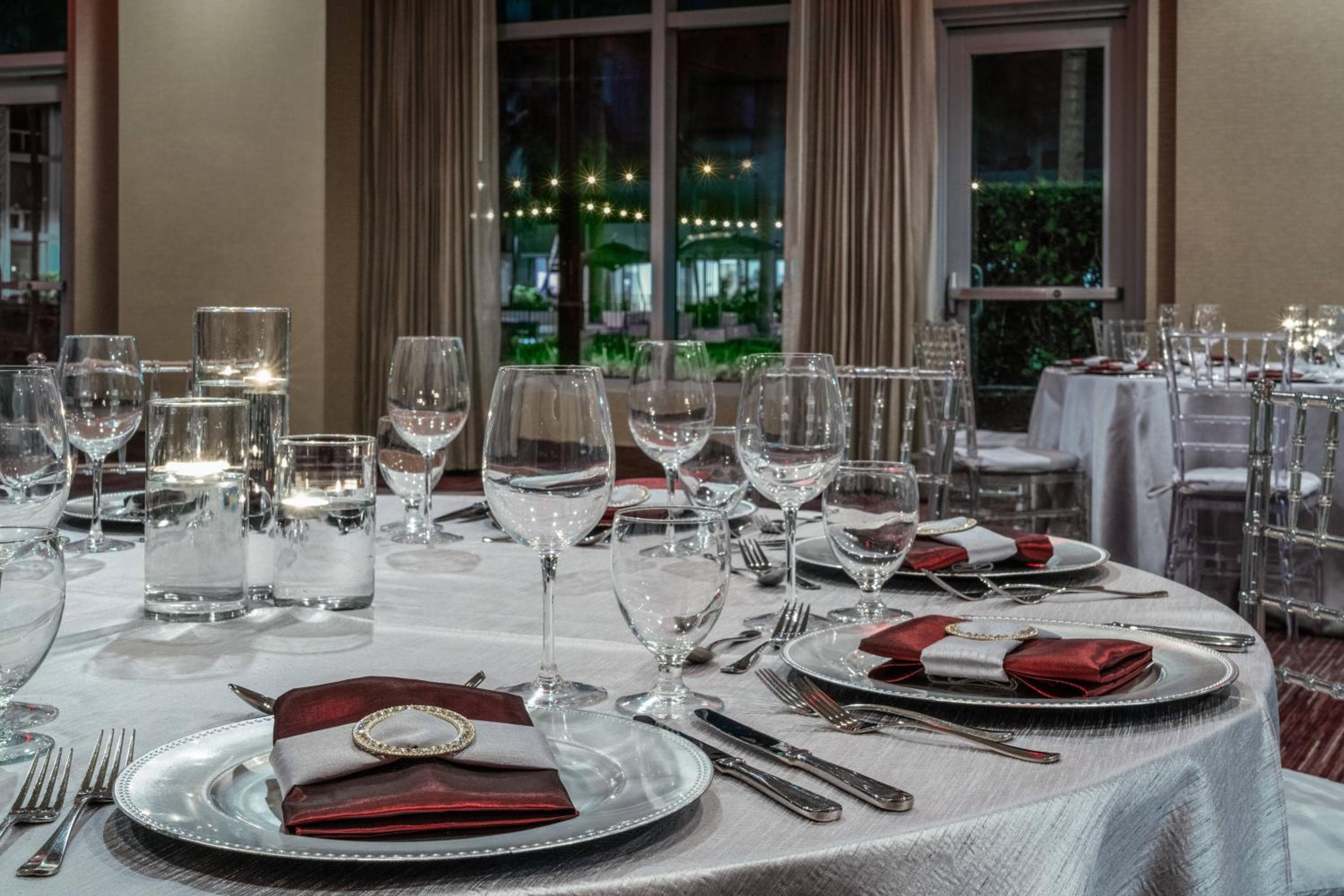 Courtyard by Marriott Miami Airport — 5