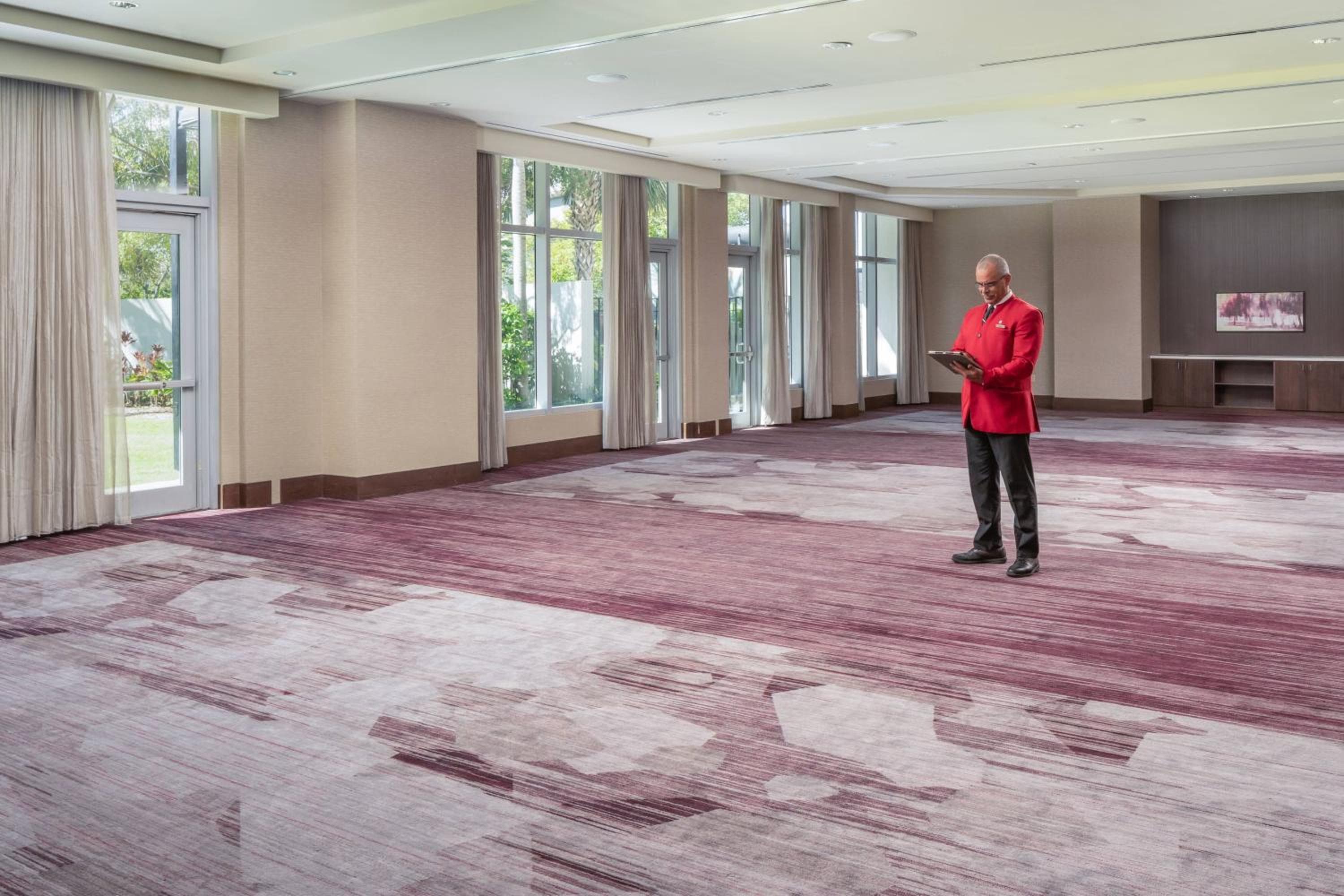Courtyard by Marriott Miami Airport — 22