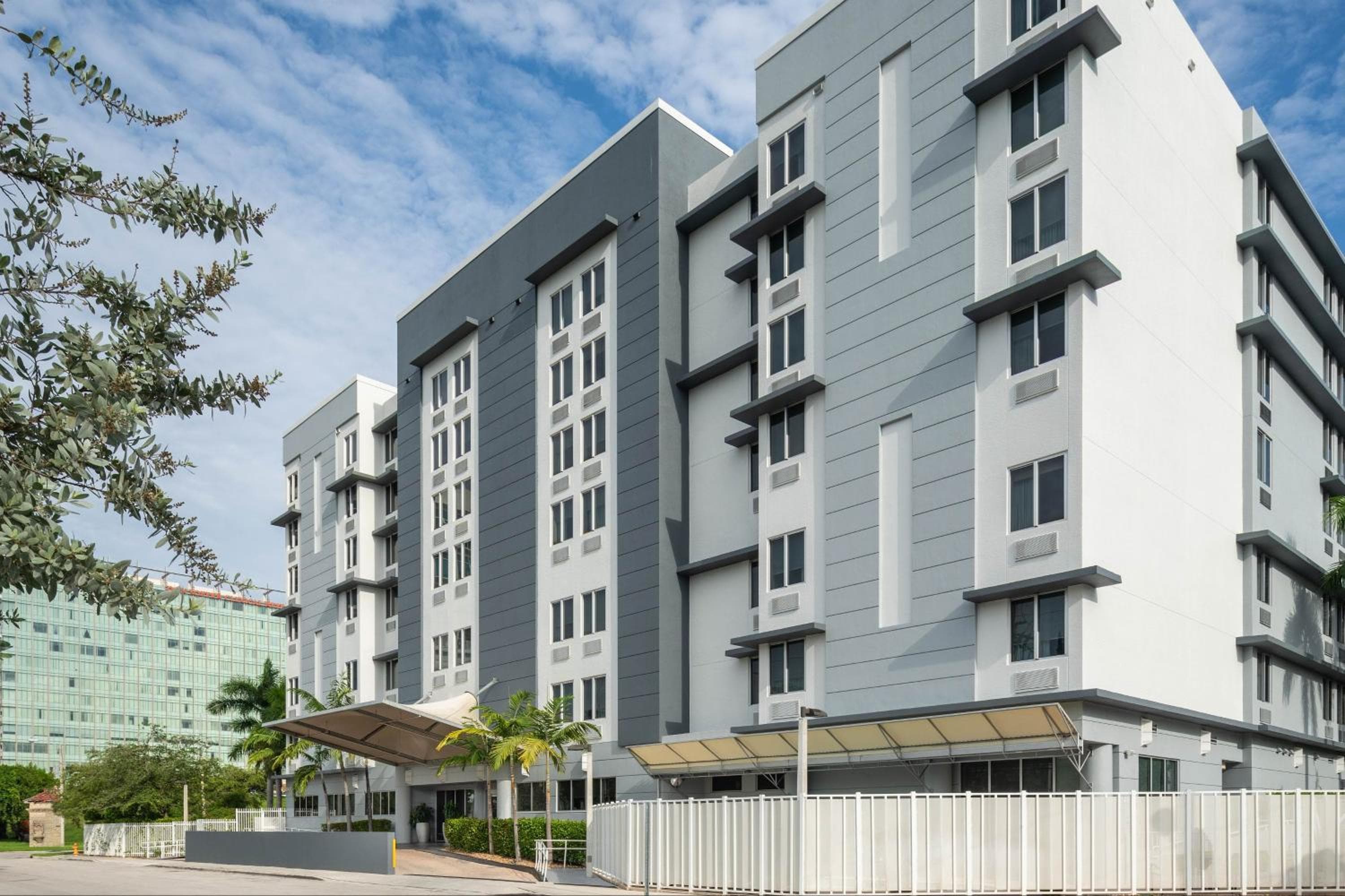 SpringHill Suites Miami Downtown/Centro medico — 1