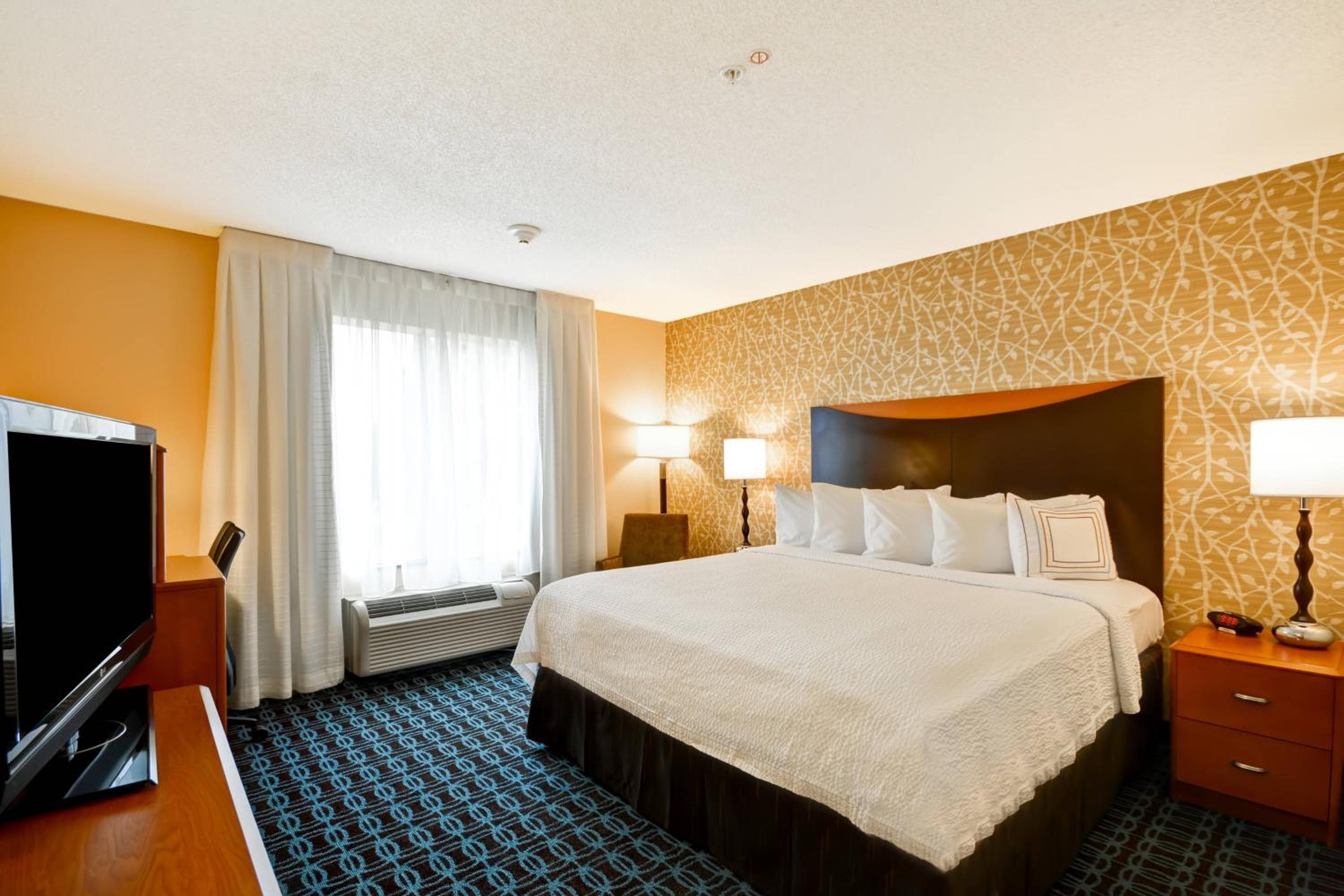 Fairfield Inn & Suites Tampa Fiera/Casinò — 12