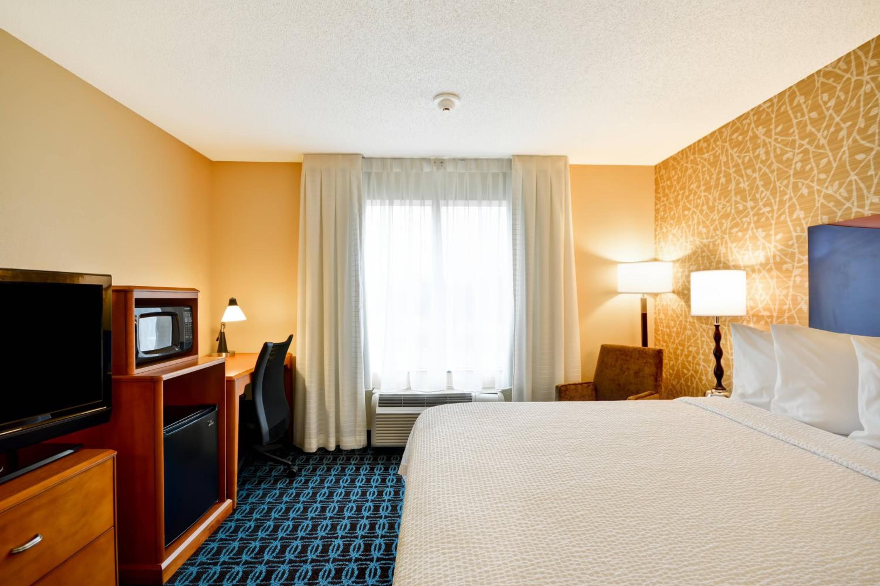 Fairfield Inn & Suites Tampa Fiera/Casinò — 11