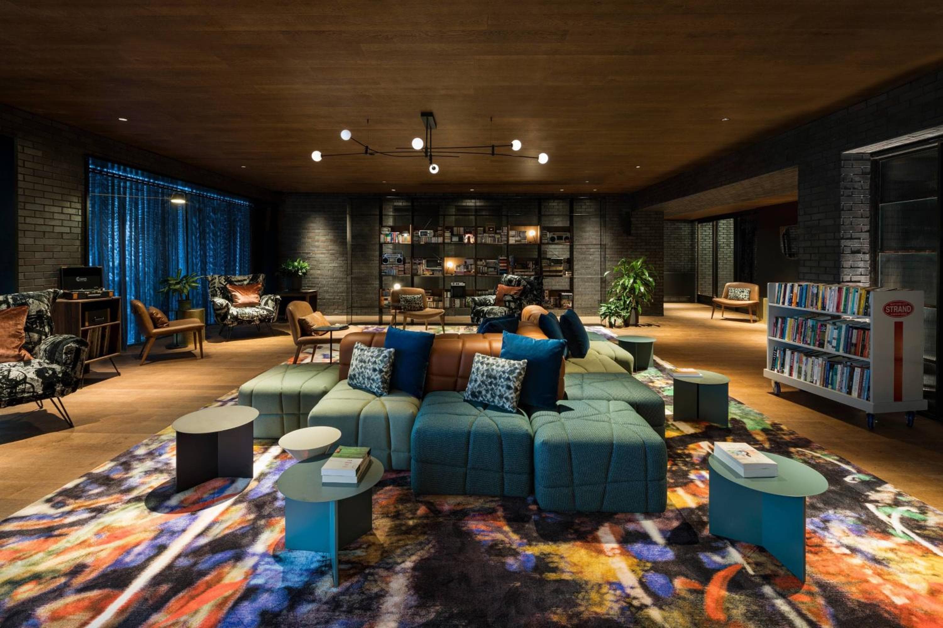 Moxy NYC East Village — 8