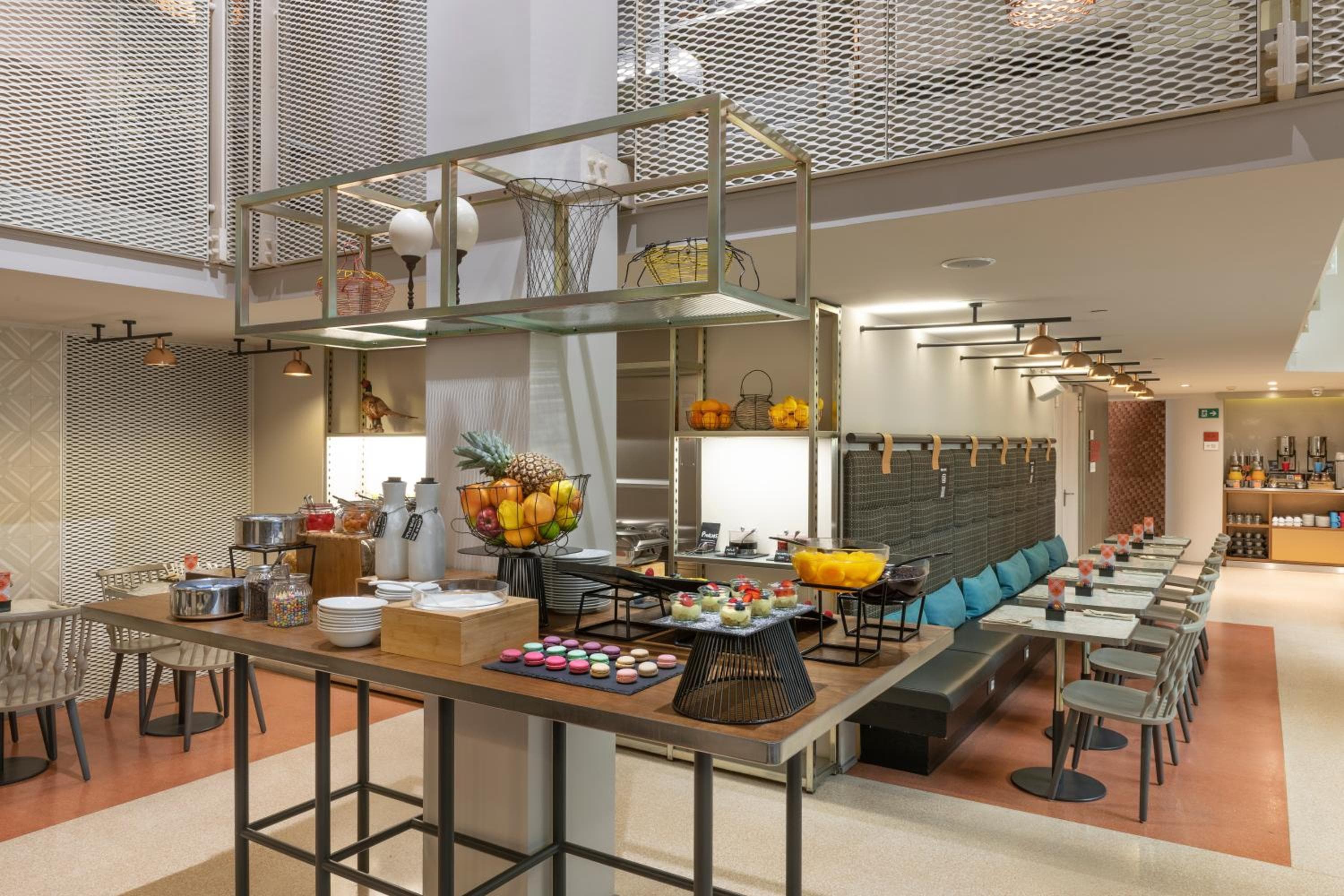 Room Mate Collection Giulia, Milan hotel, Silvio Pellico 4, Milan, Italy — photo 75