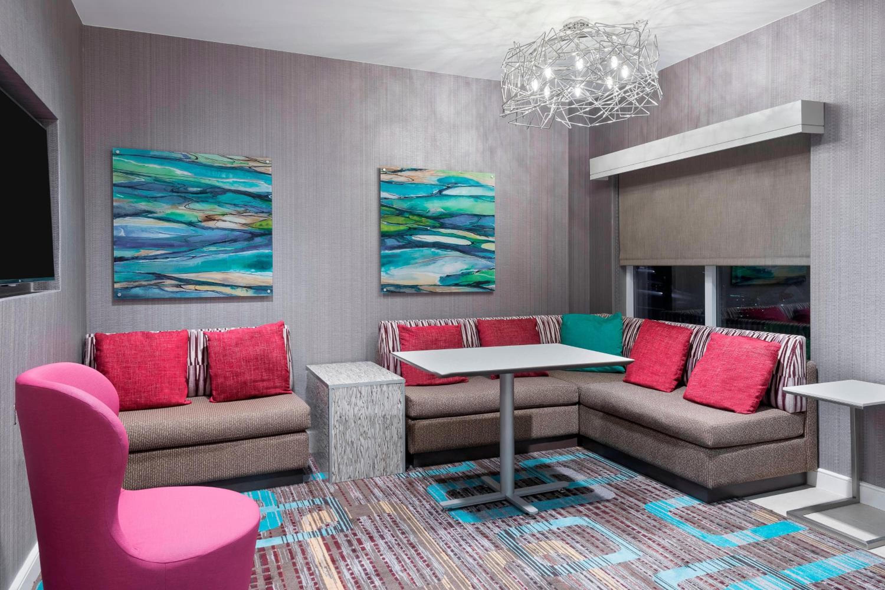 Residence Inn Tampa Downtown — 6