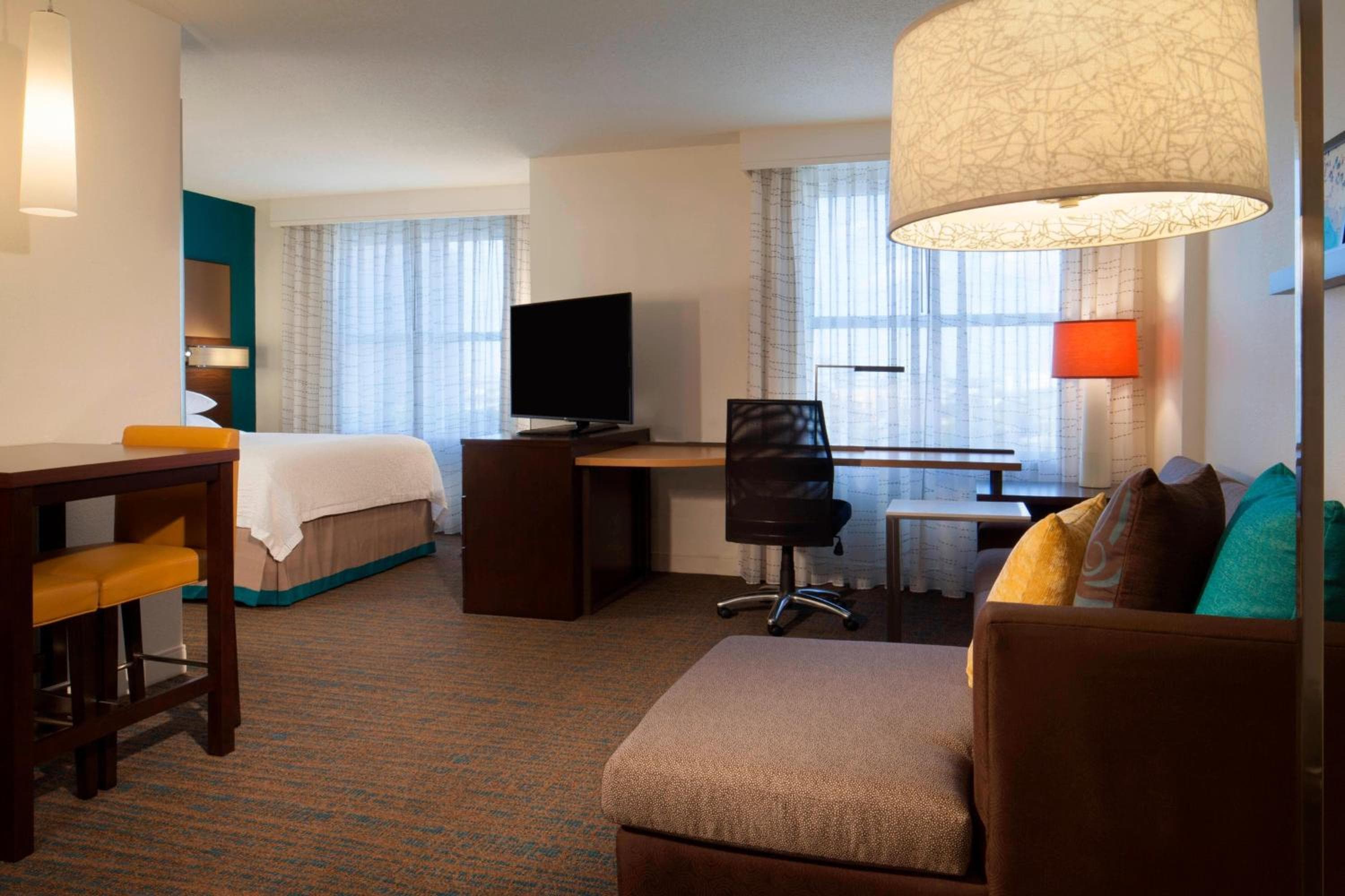 Residence Inn Tampa Downtown — 11