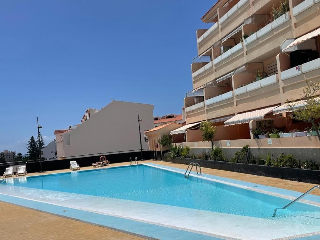 Los Cristianos Apartamento en residencial Los Seres — 1