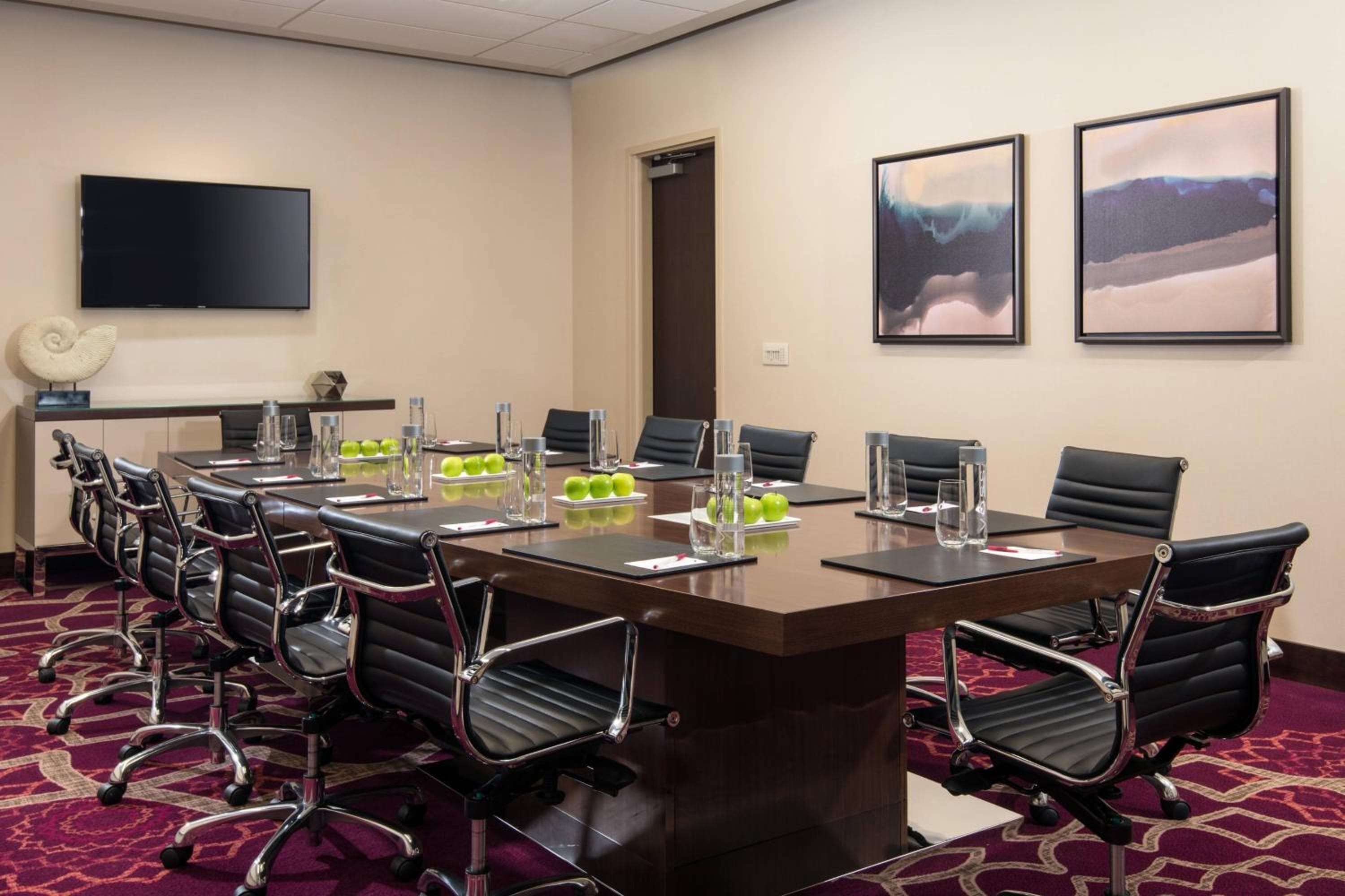 Residence Inn by Marriott Los Angeles L.A. LIVE — 13
