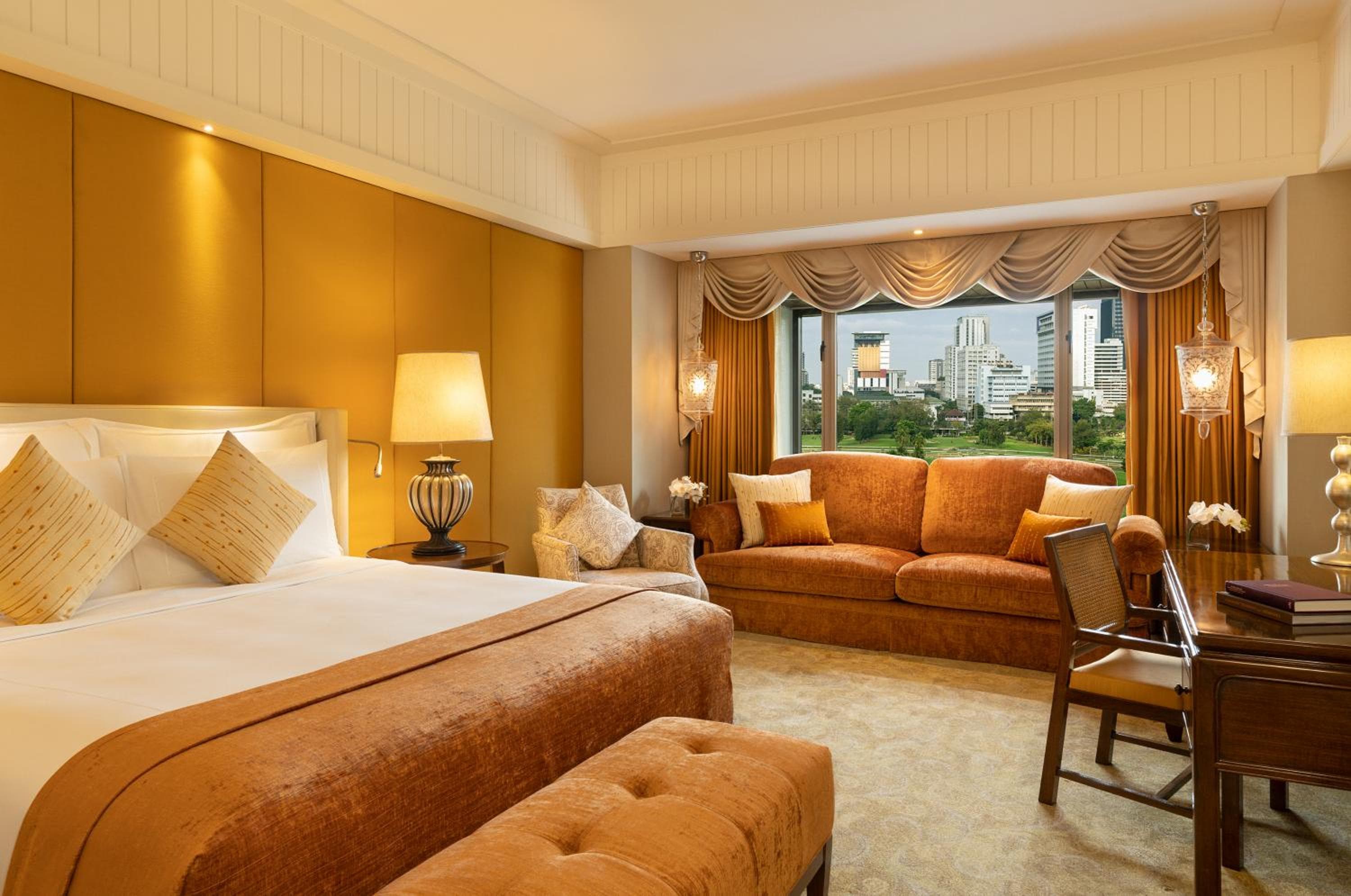 Anantara Siam Bangkok Hotel — 3