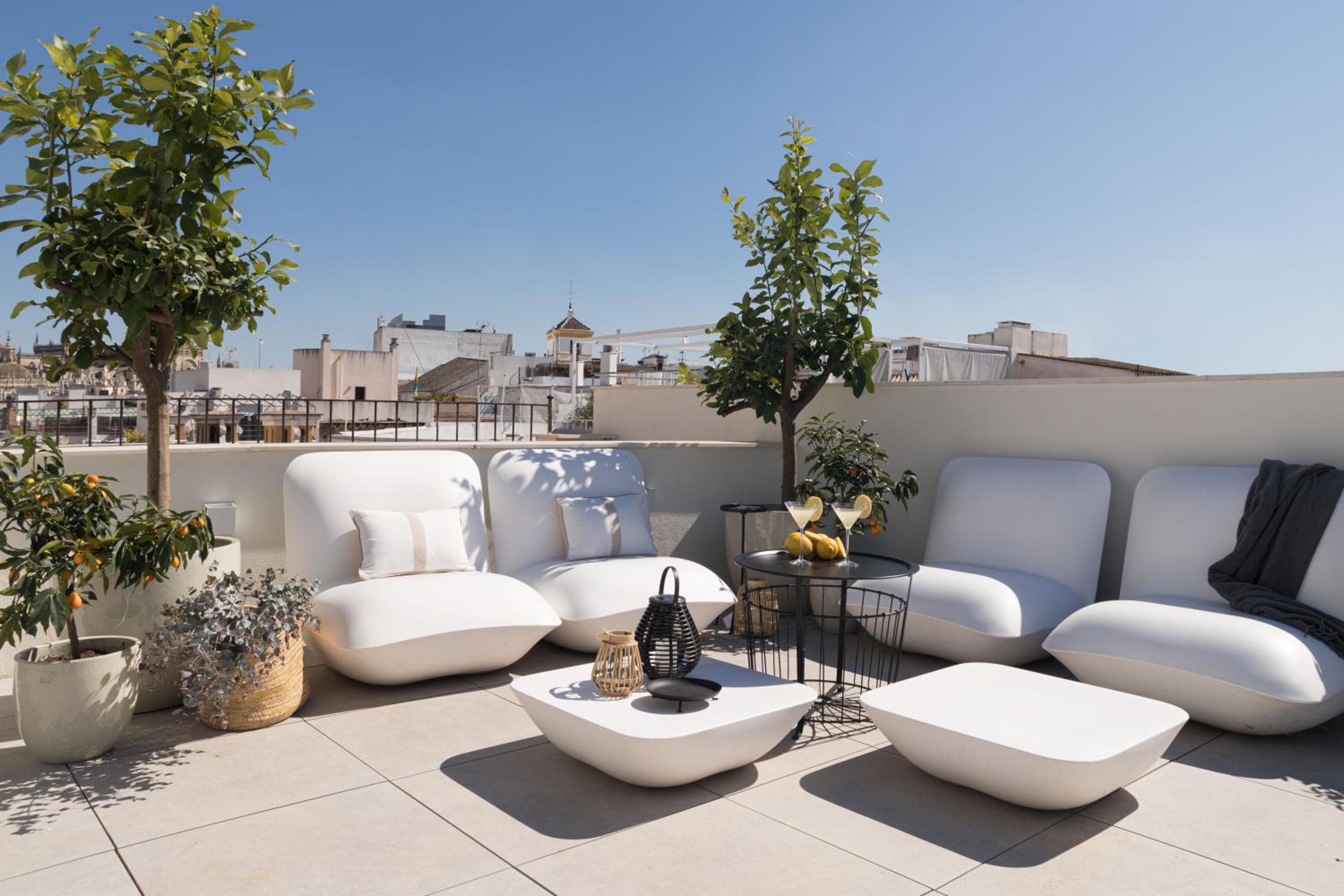 Mylu Suites by Puerta Catedral — 19