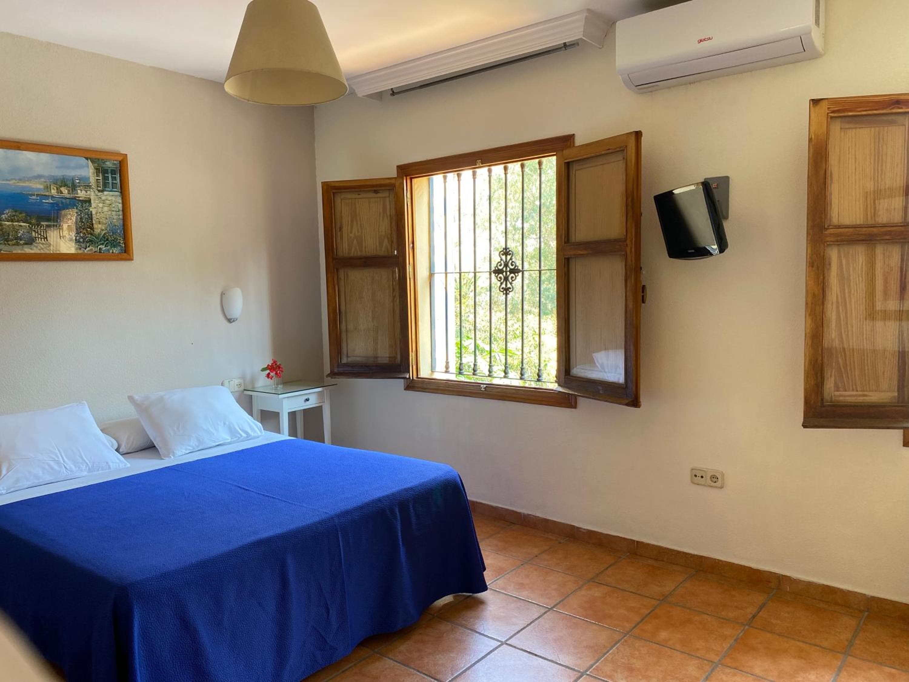 Hostal Moscatel — 28