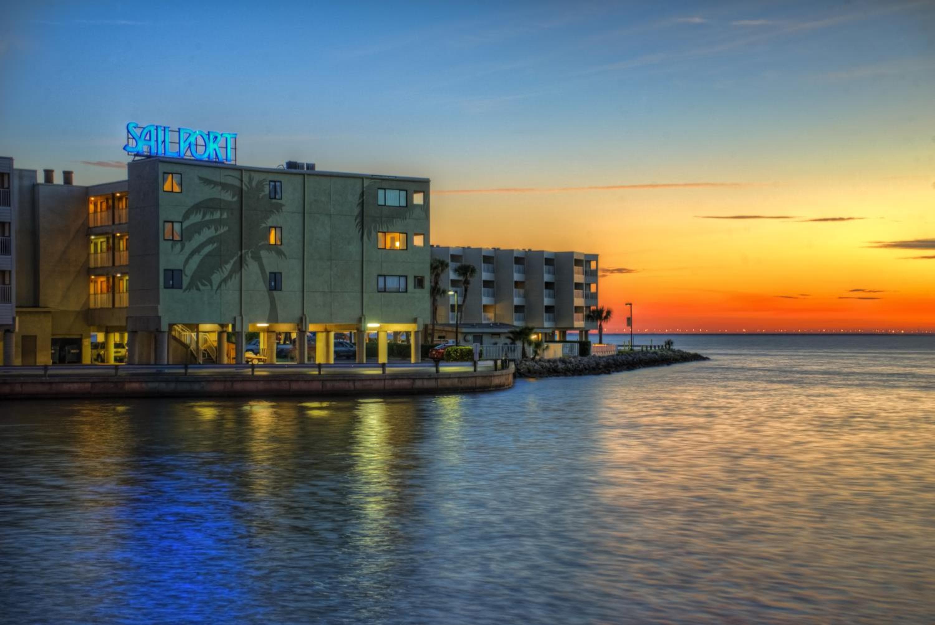 Suites frente al mar Sailport — 1