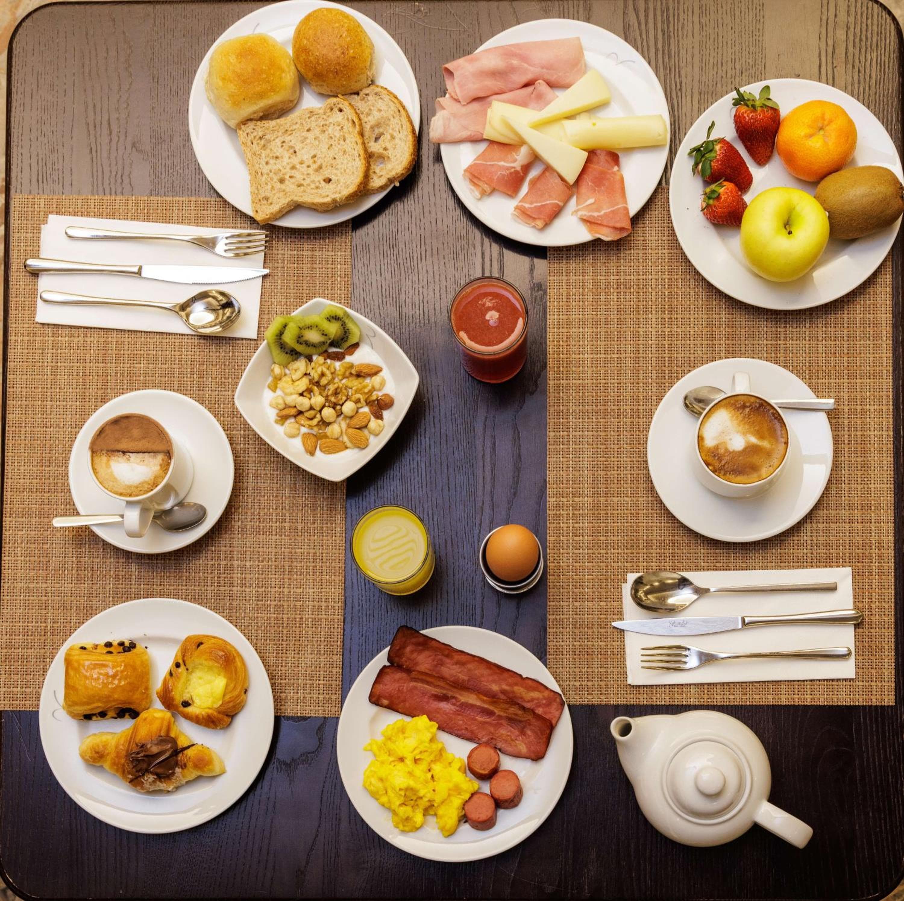 Best Western Plus Hotel Universo — 10