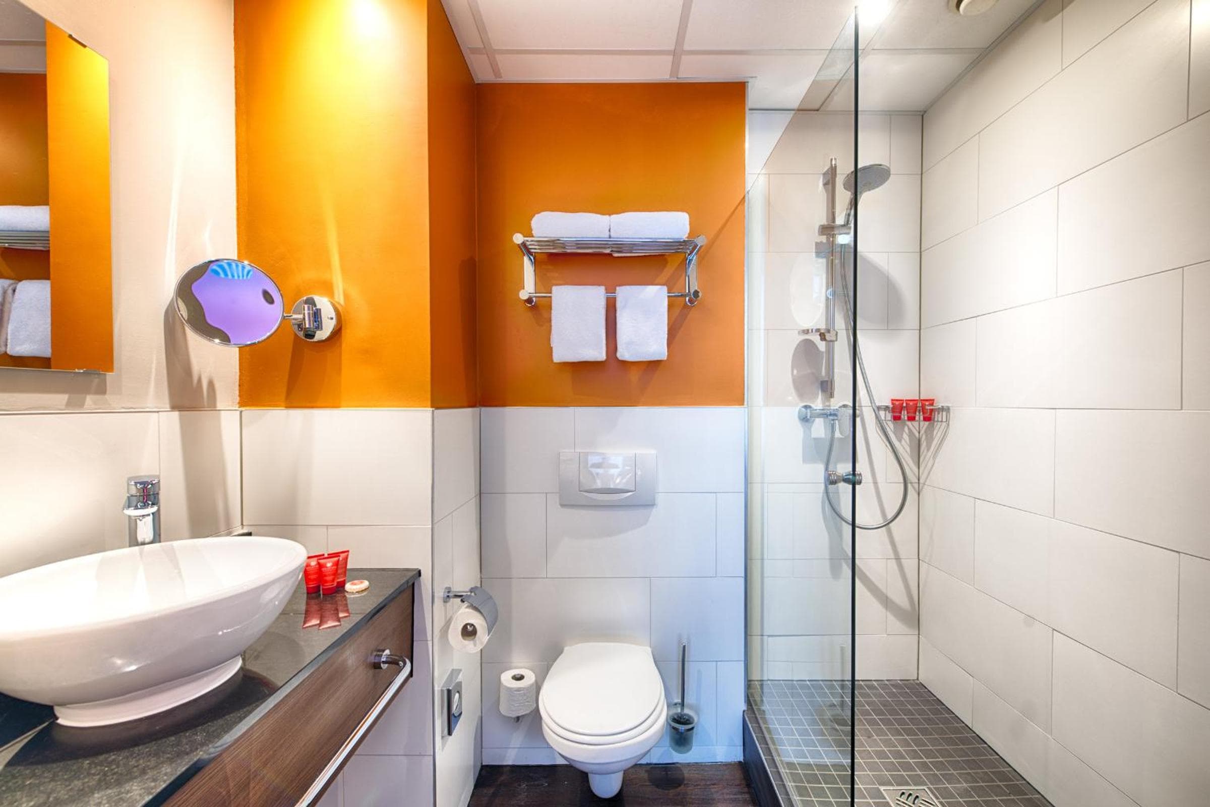 Leonardo Hotel Amsterdam Centro Città — 18