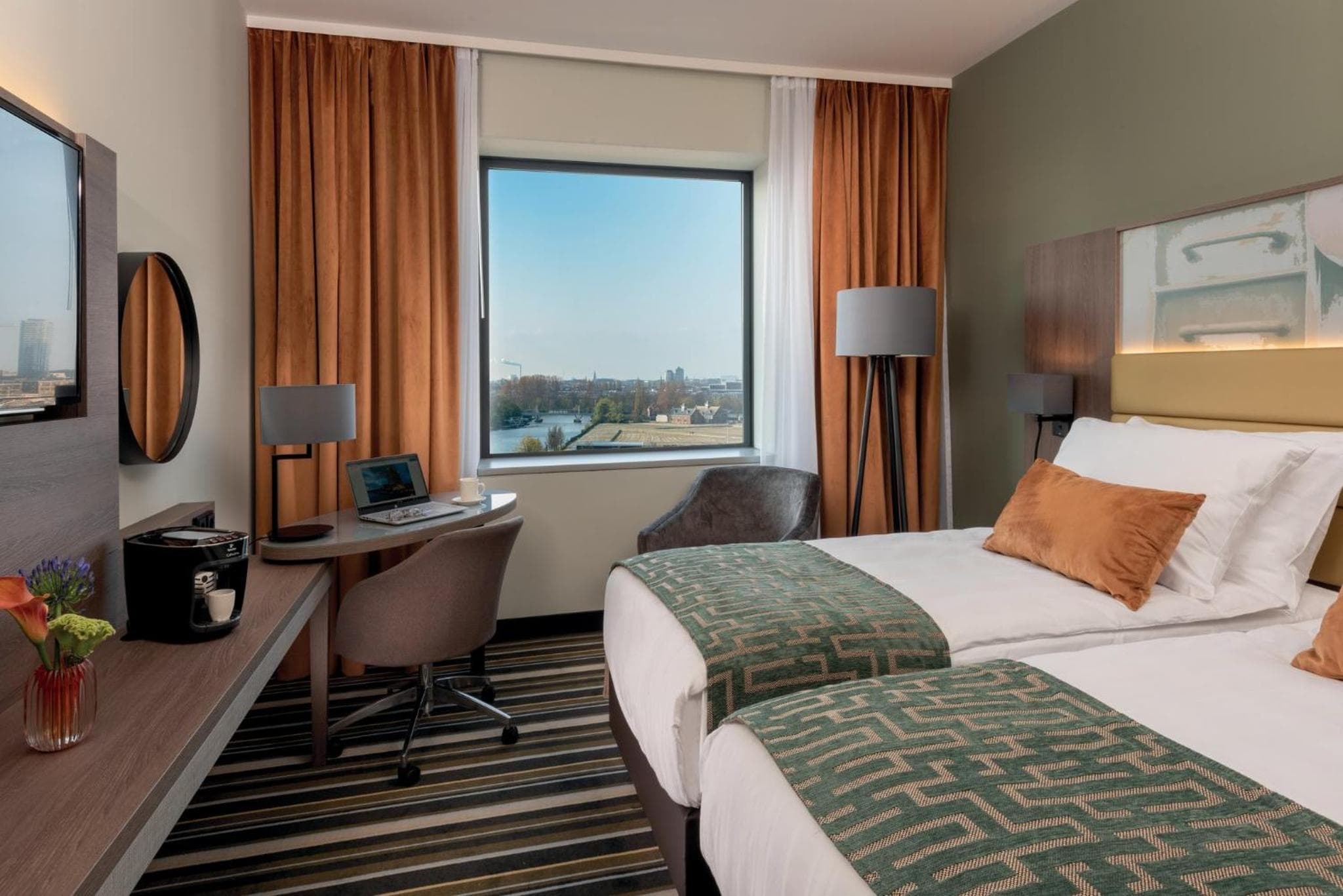 Leonardo Royal Hotel Amsterdam — 9