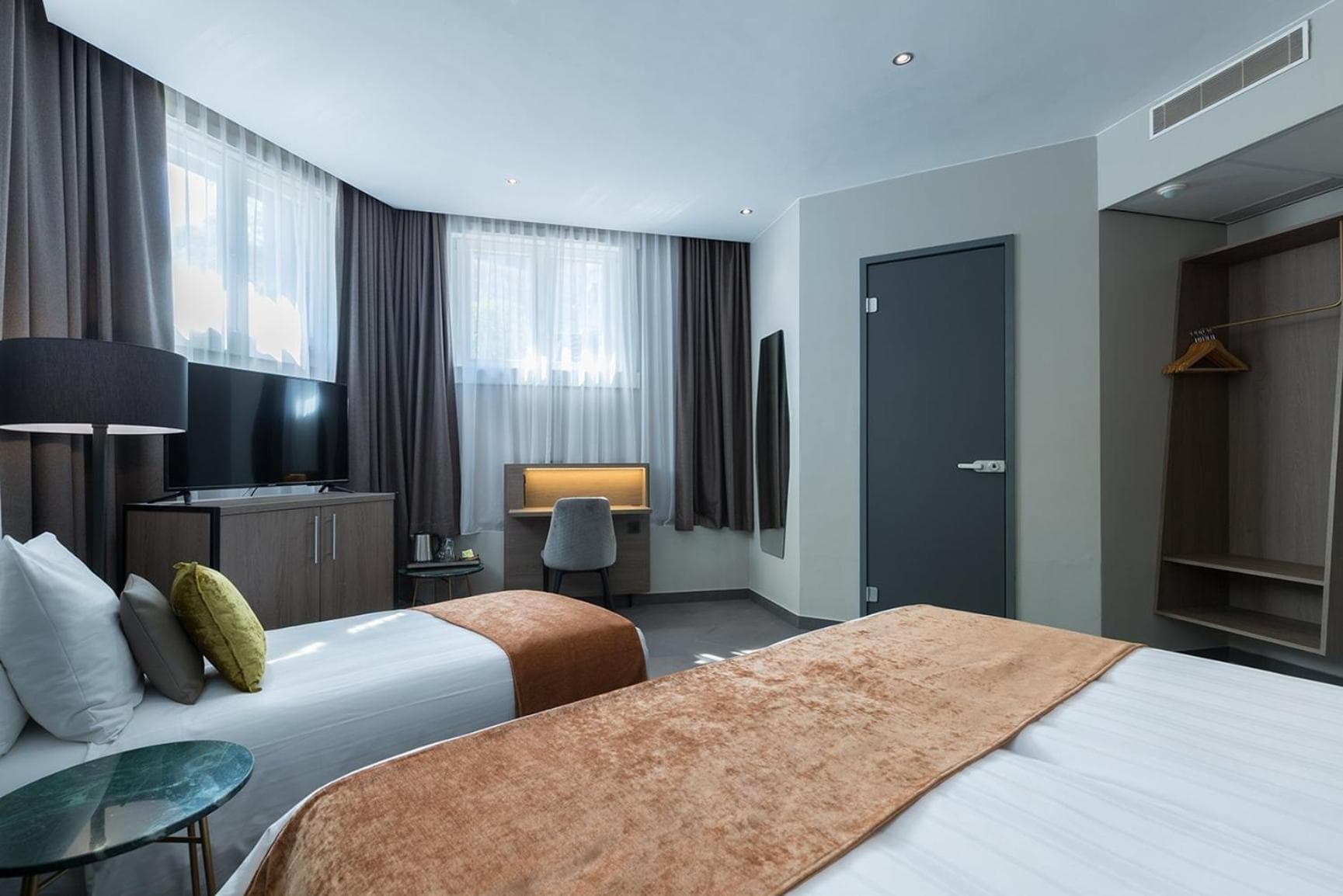 Leonardo Hotel Amsterdam Museum Quarter — 23