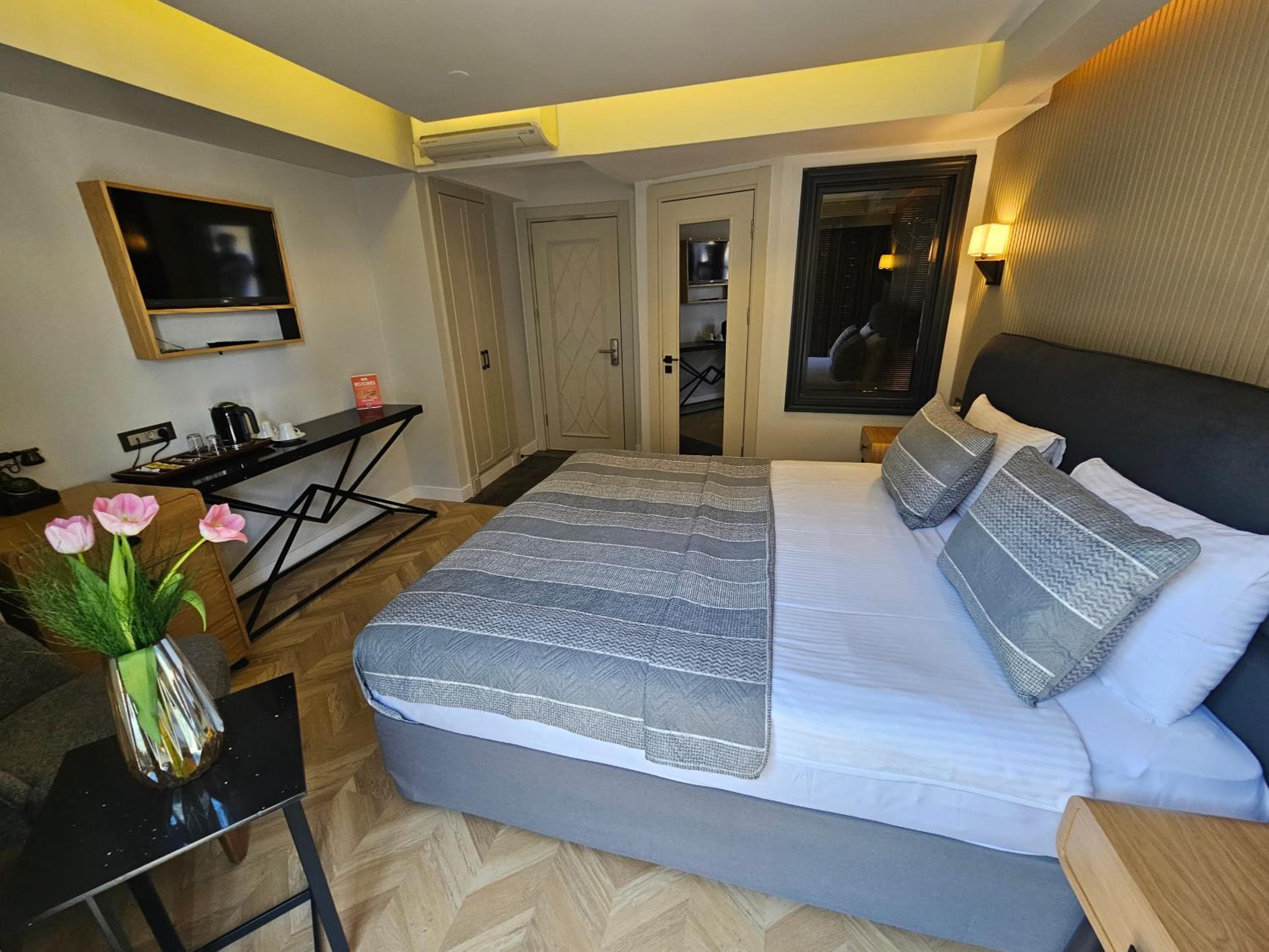 Anthemis Hotel — 17
