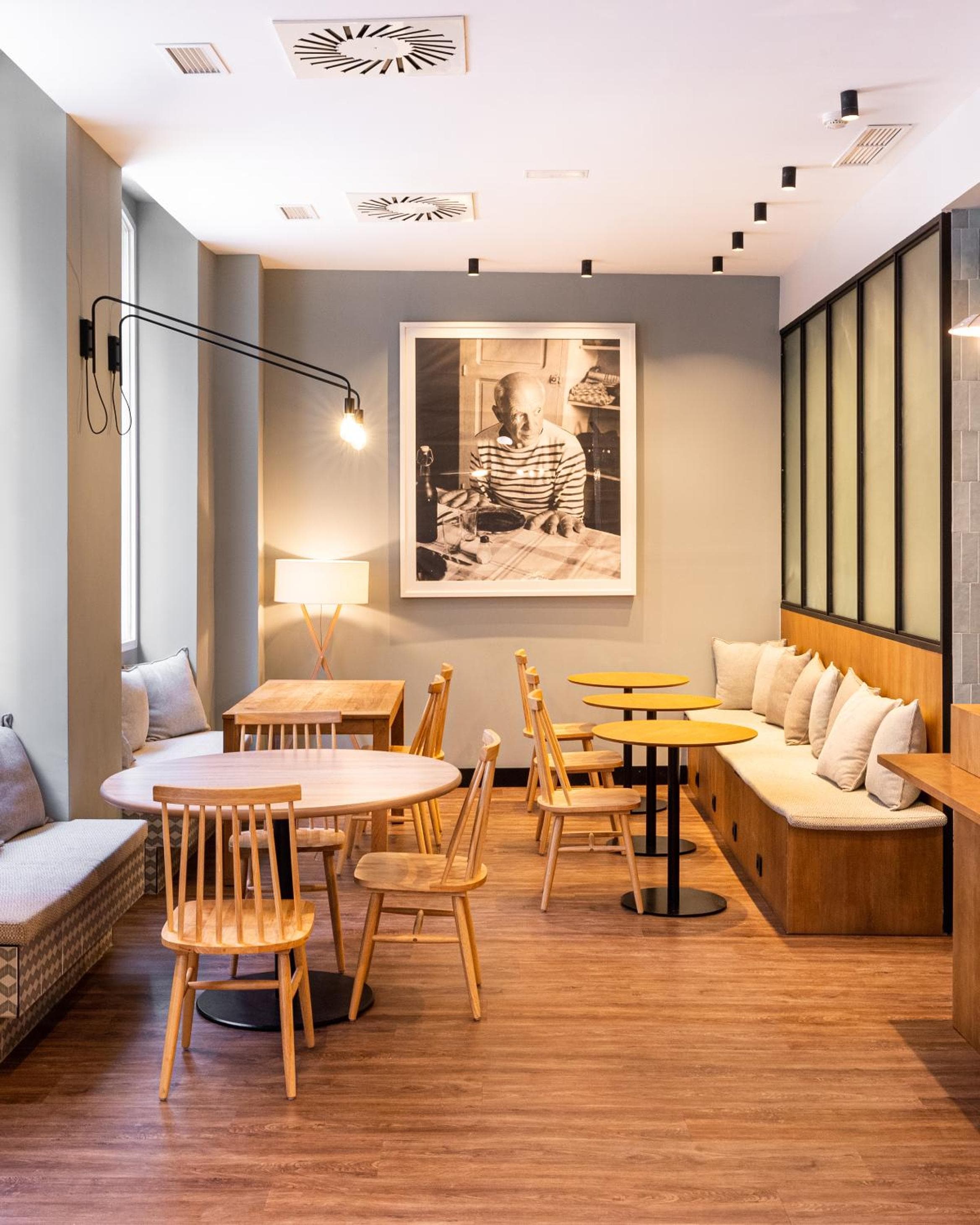 TOC Hostel Malaga — 8