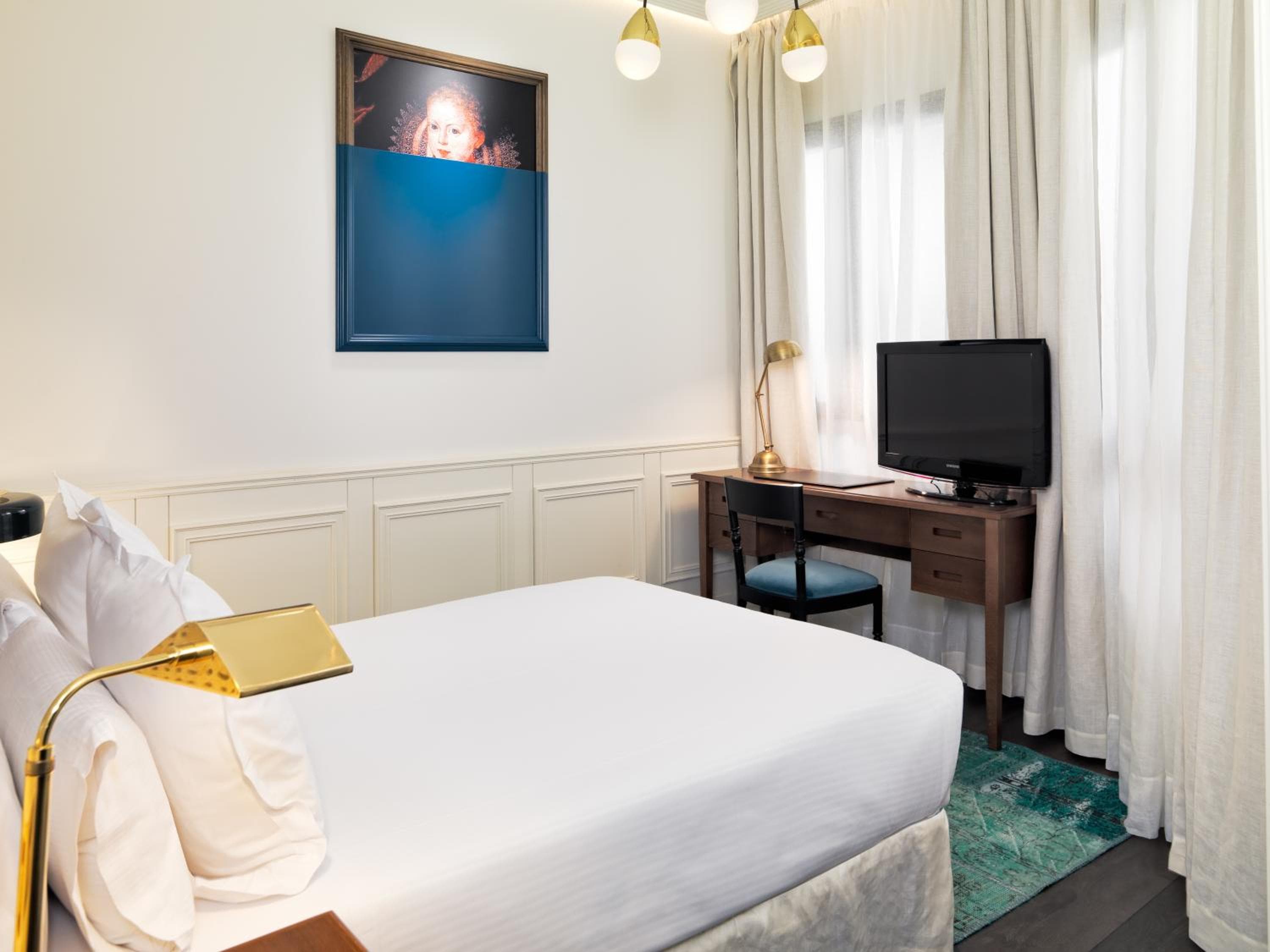 Boutique Hotel H10 Villa de la Reina — 12