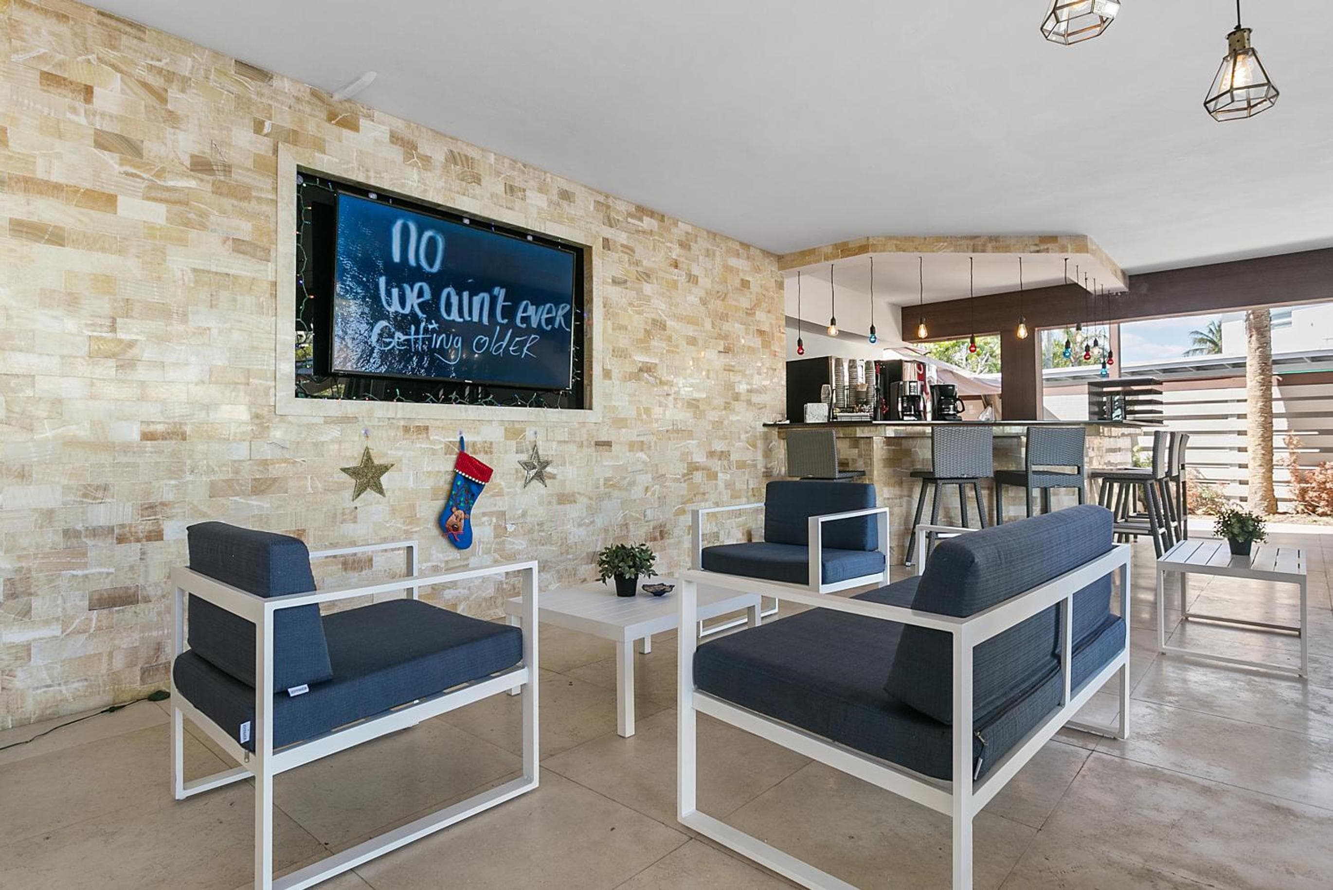 Deco Boutique Hotel — 13