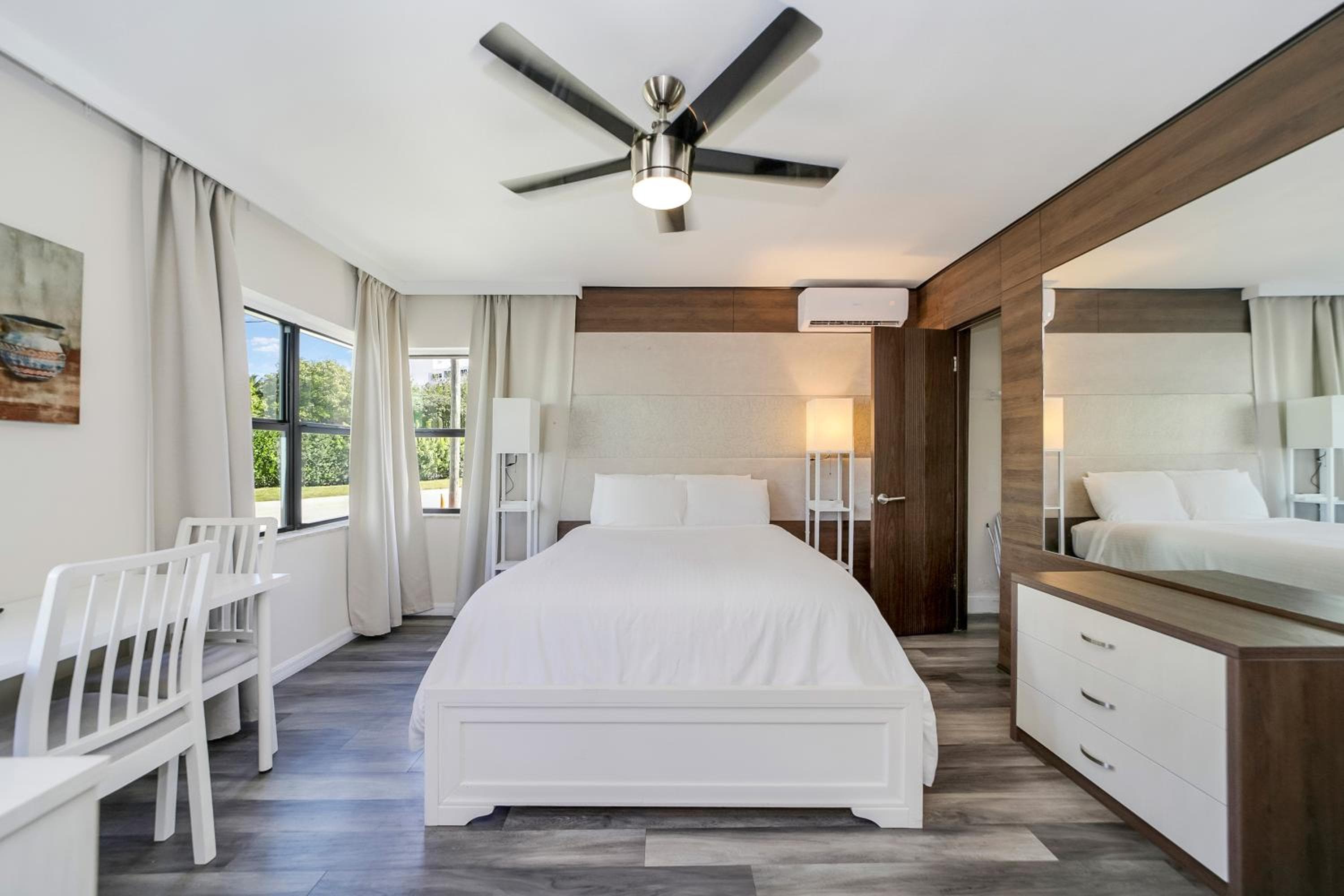 Deco Boutique Hotel — 5