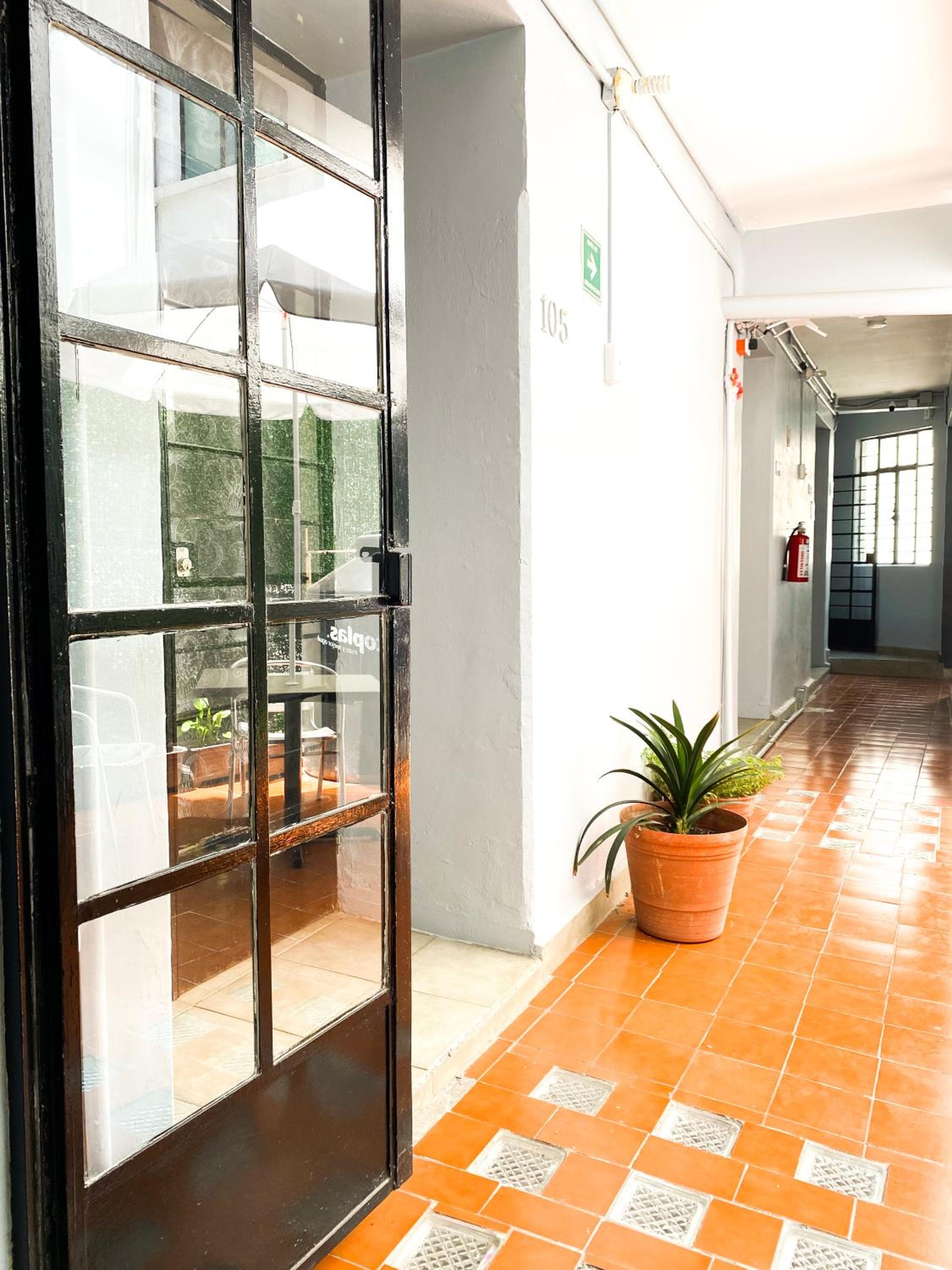 Hotel Amigo Suites — 17