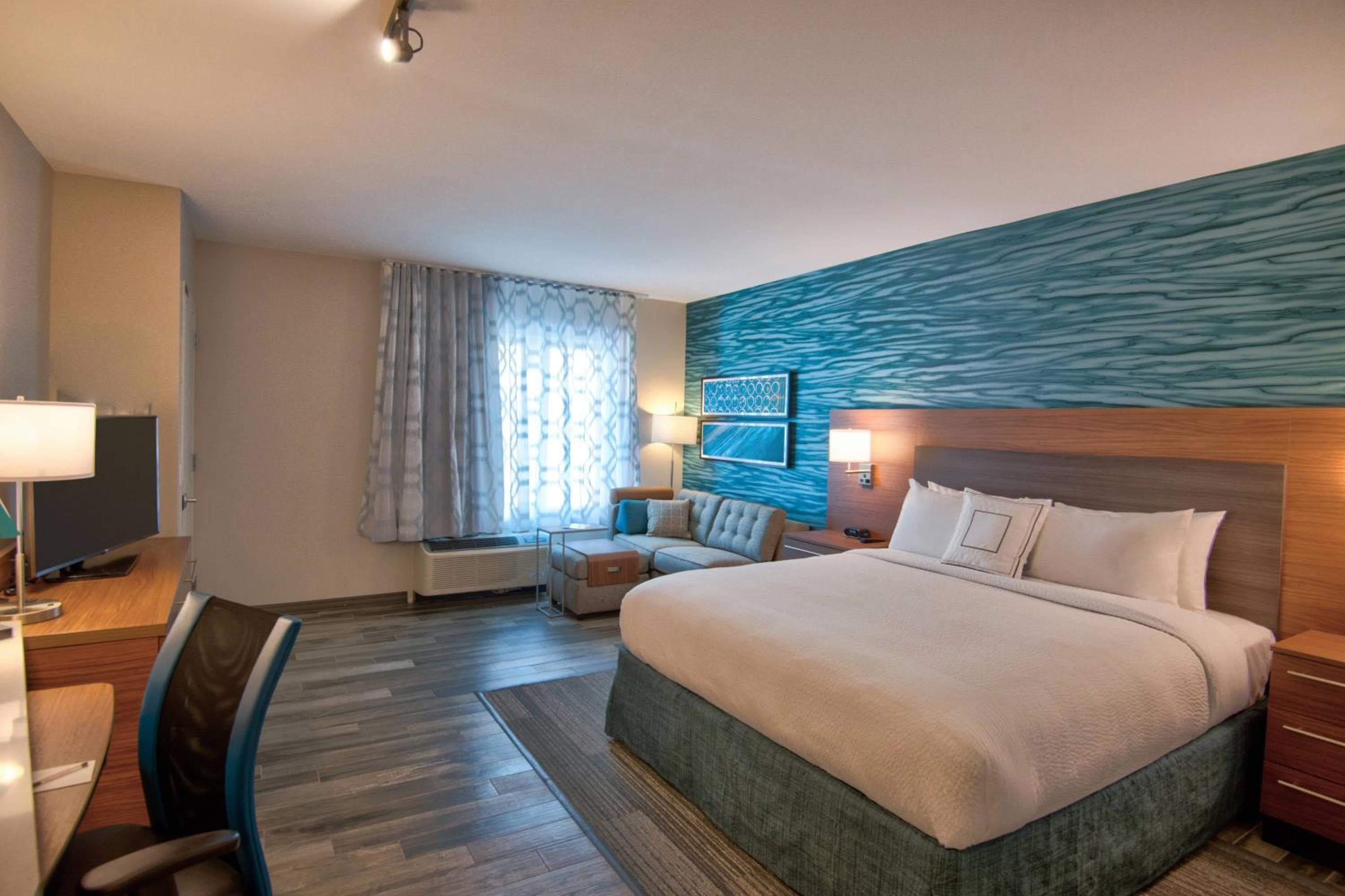 TownePlace Suites by Marriott Miami Aeropuerto — 18