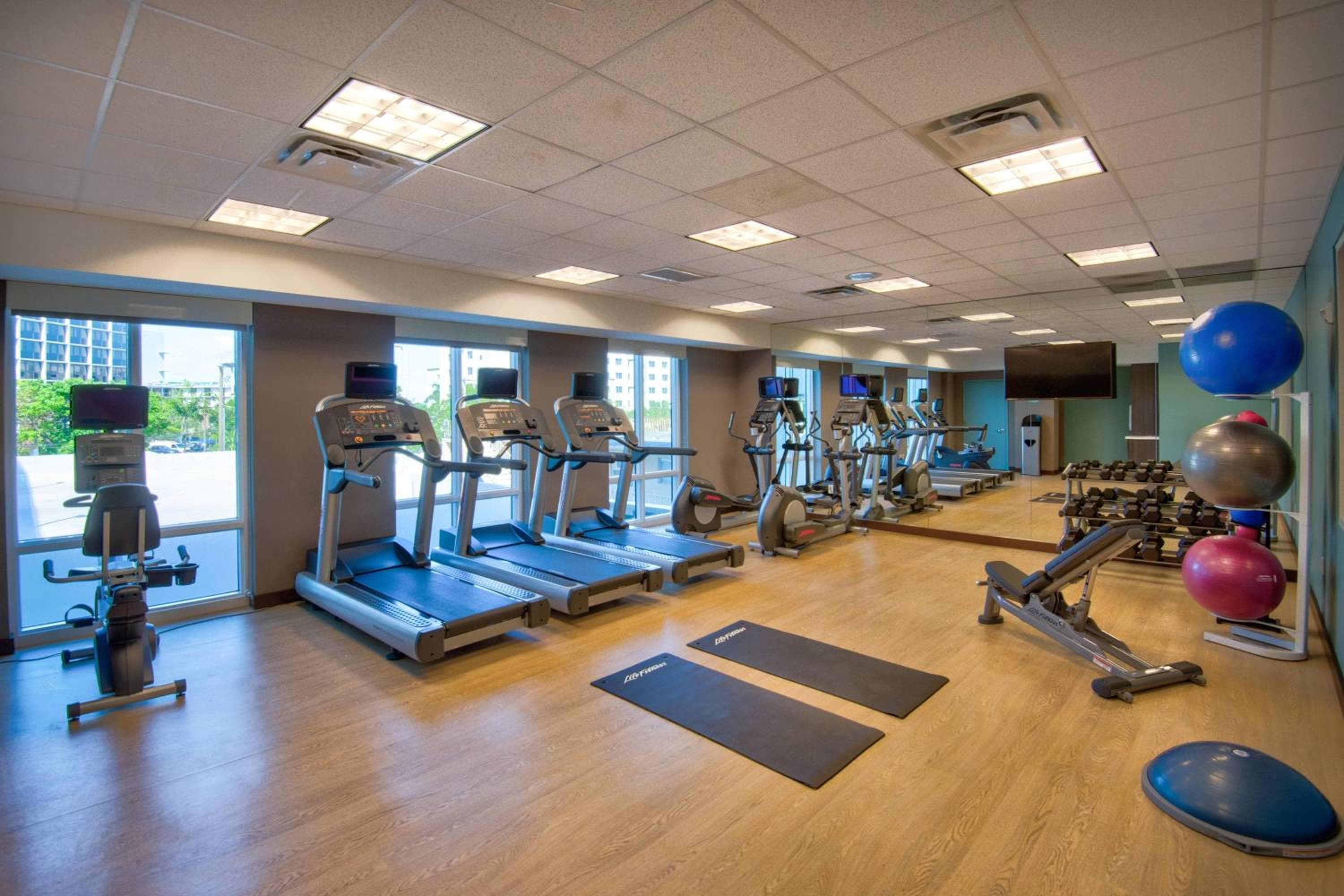 TownePlace Suites by Marriott Miami Airport — 14