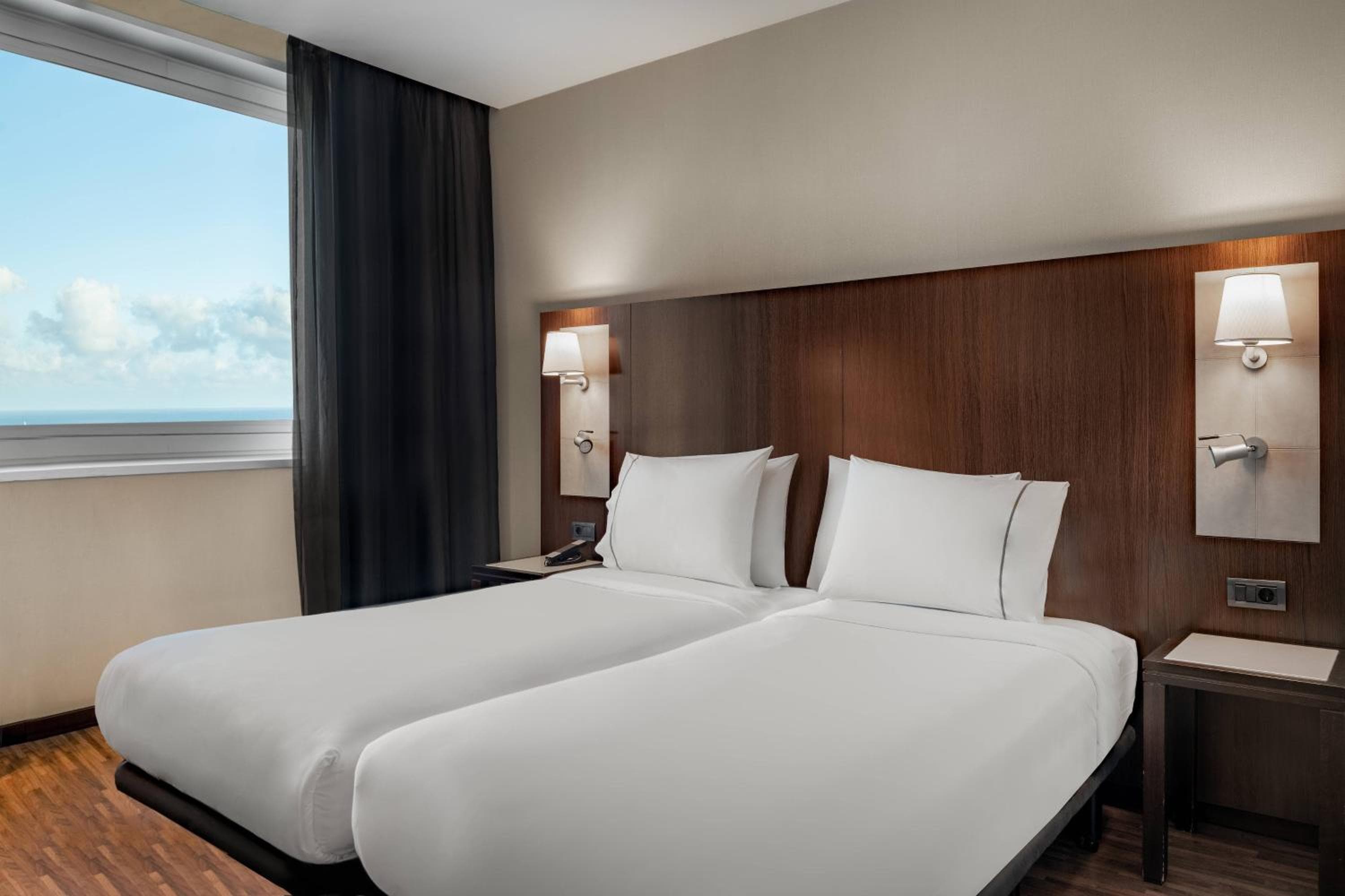 AC Hotel Barcelona Forum by Marriott — 11
