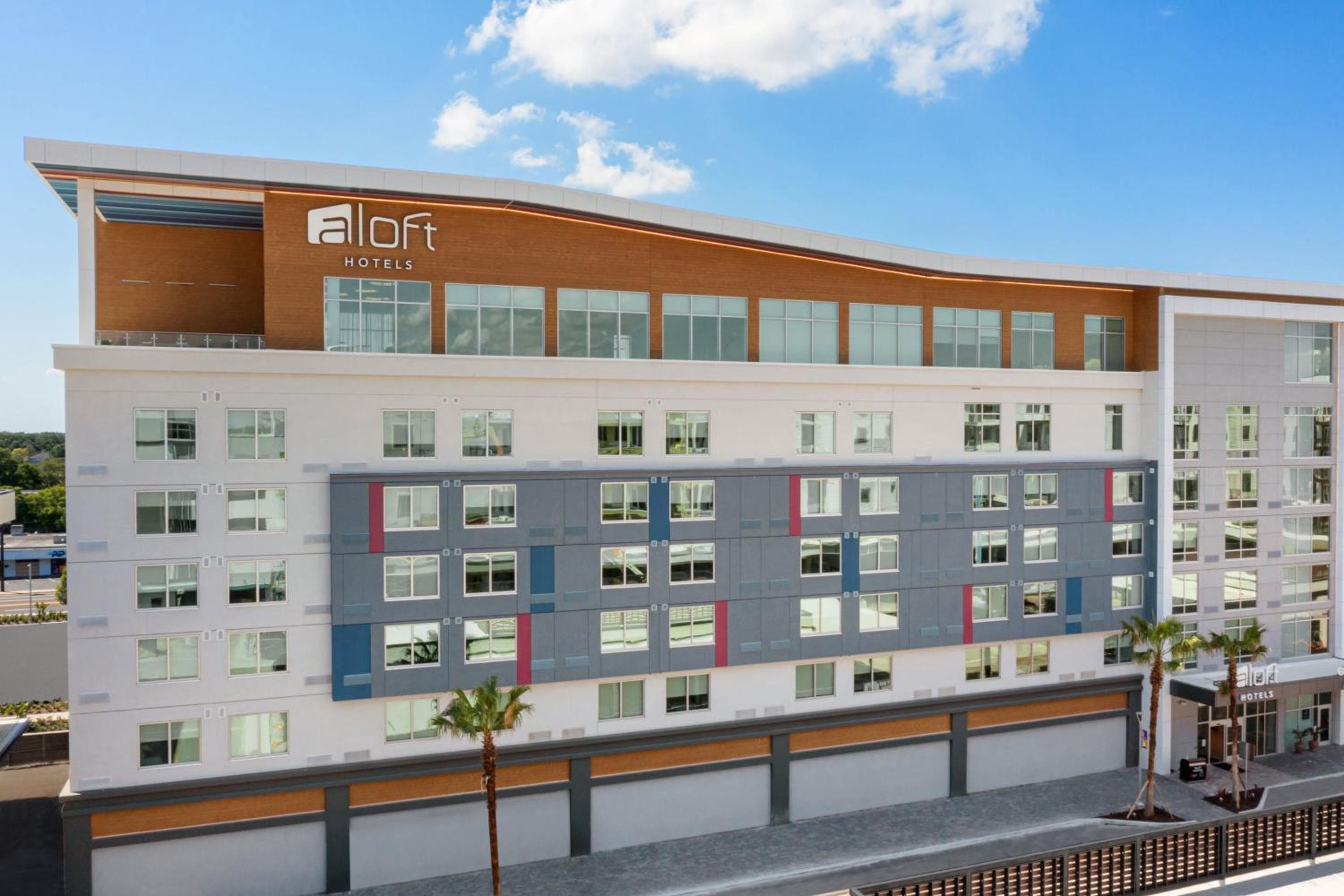 Aloft Tampa Midtown — 2