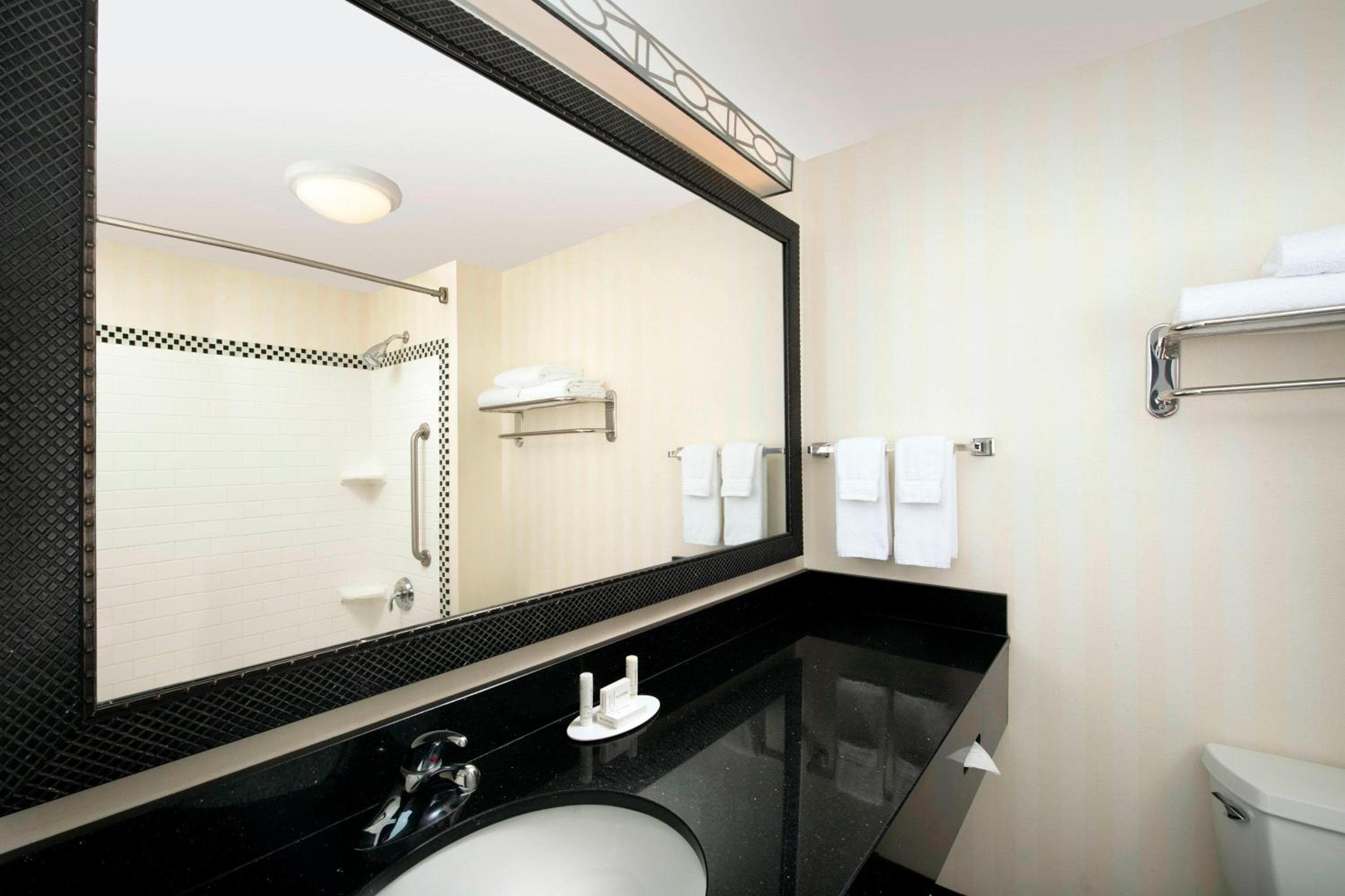 Fairfield Inn & Suites by Marriott Miami Aeropuerto Sur — 10