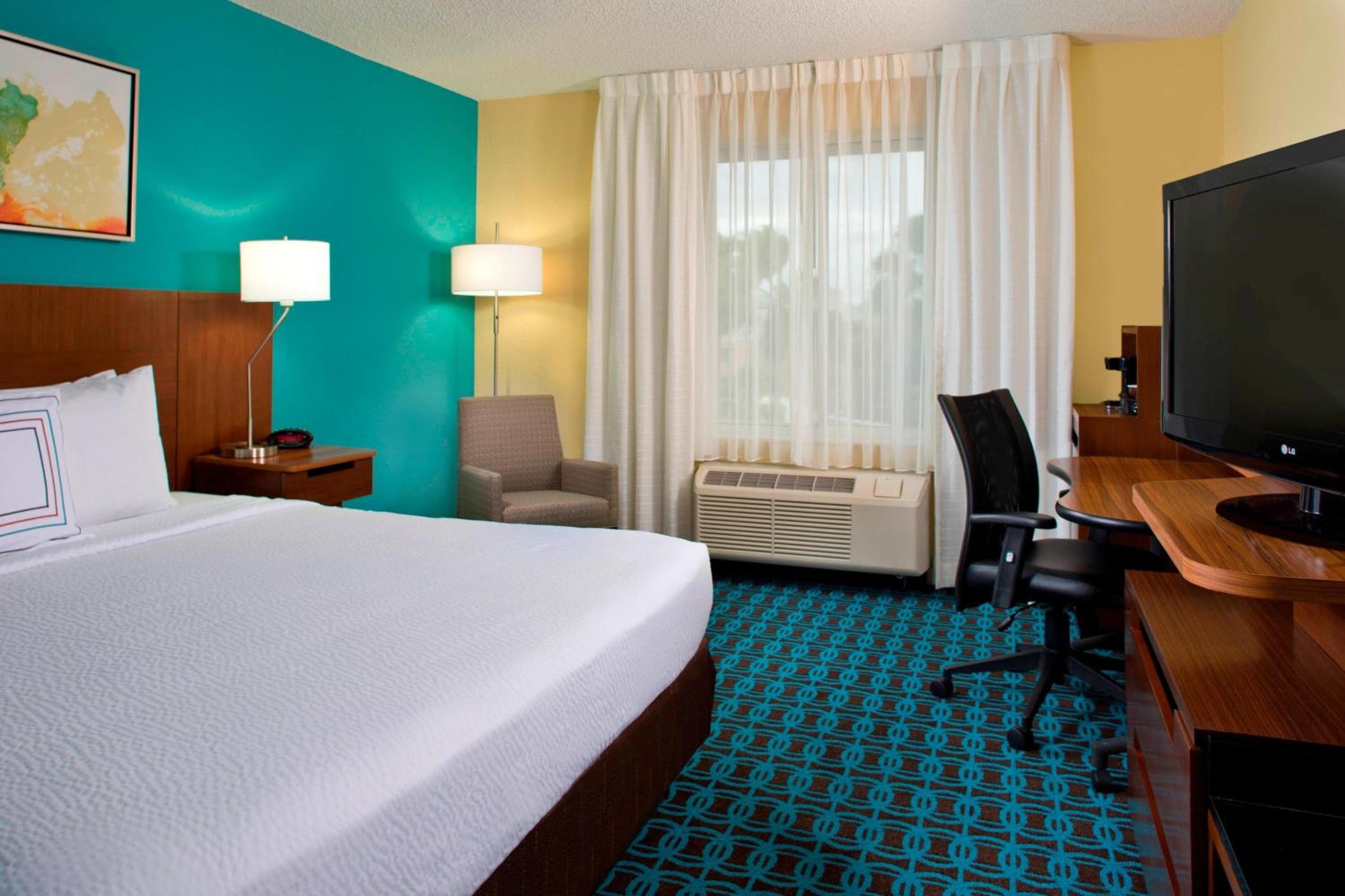Fairfield Inn & Suites by Marriott Orlando Lake Buena Vista im Marriott Village — 10