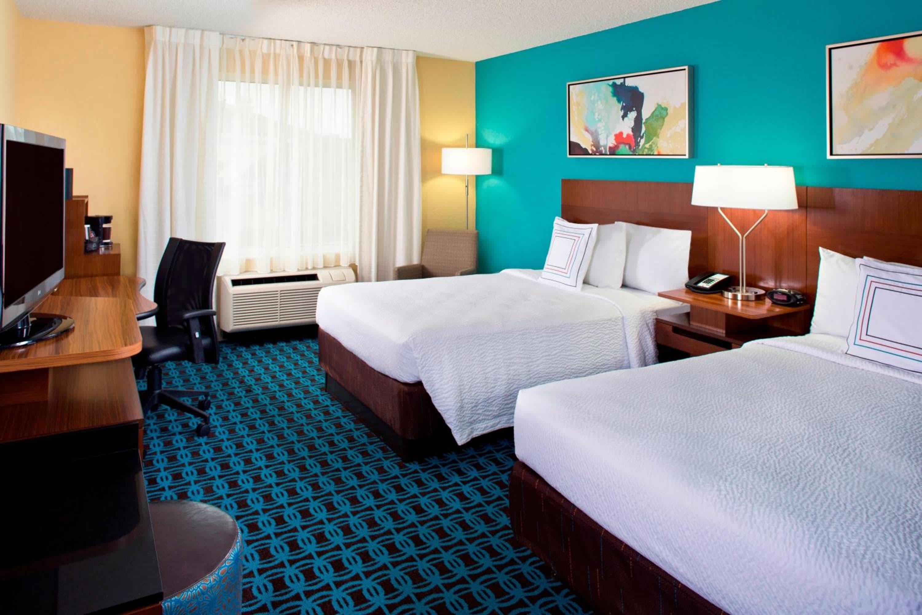 Fairfield Inn & Suites by Marriott Orlando Lake Buena Vista im Marriott Village — 9