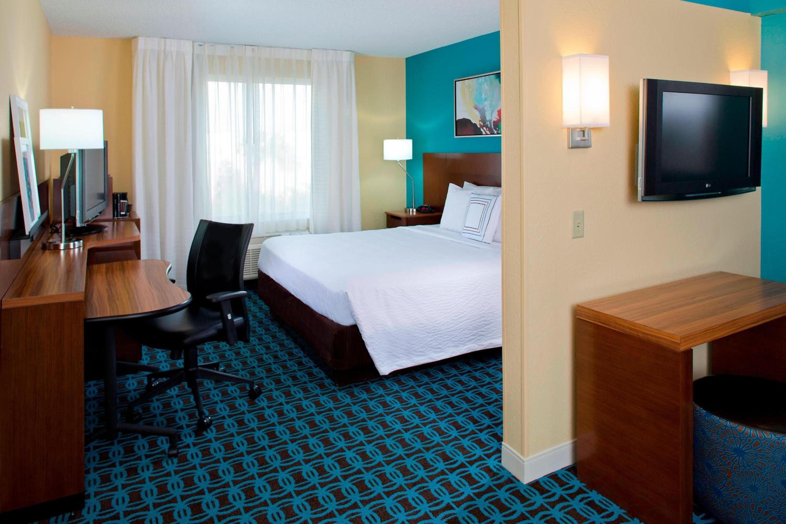 Fairfield Inn & Suites by Marriott Orlando Lake Buena Vista im Marriott Village — 18