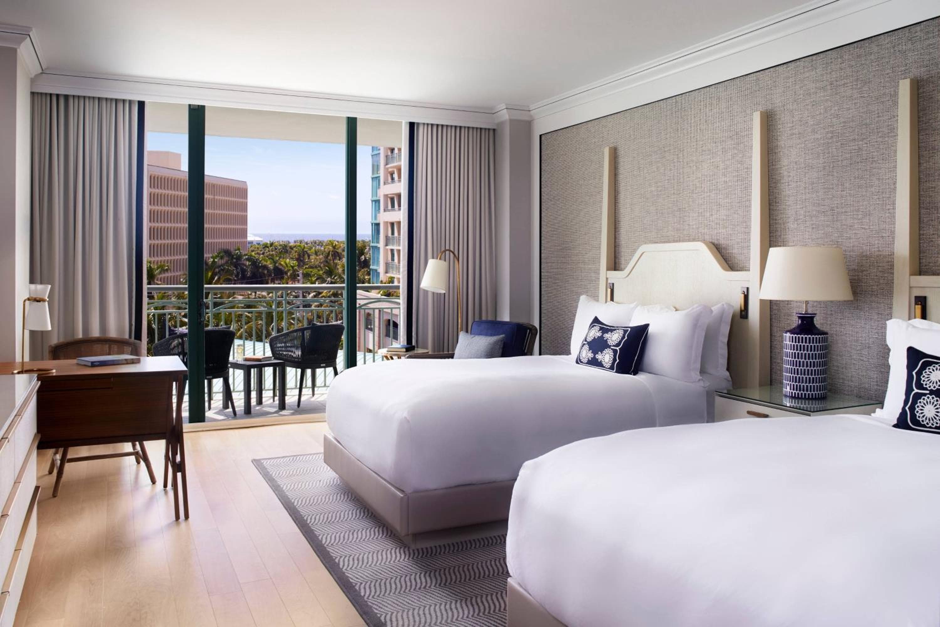 El Ritz-Carlton Coconut Grove, Miami — 5