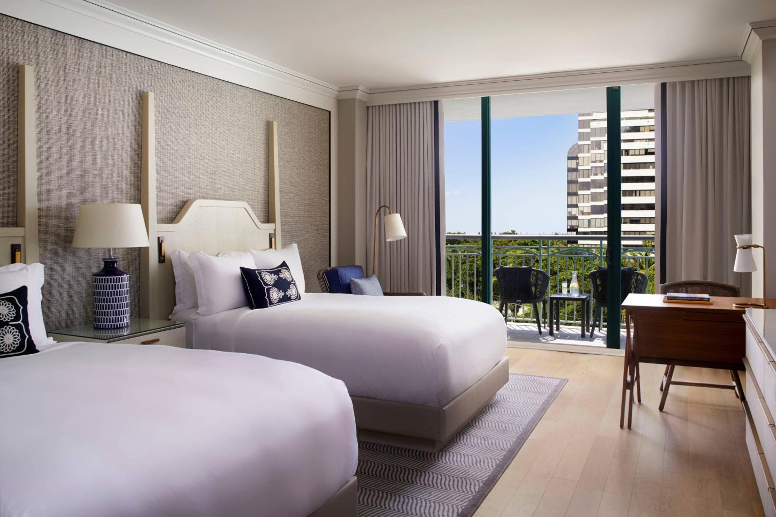 El Ritz-Carlton Coconut Grove, Miami — 4