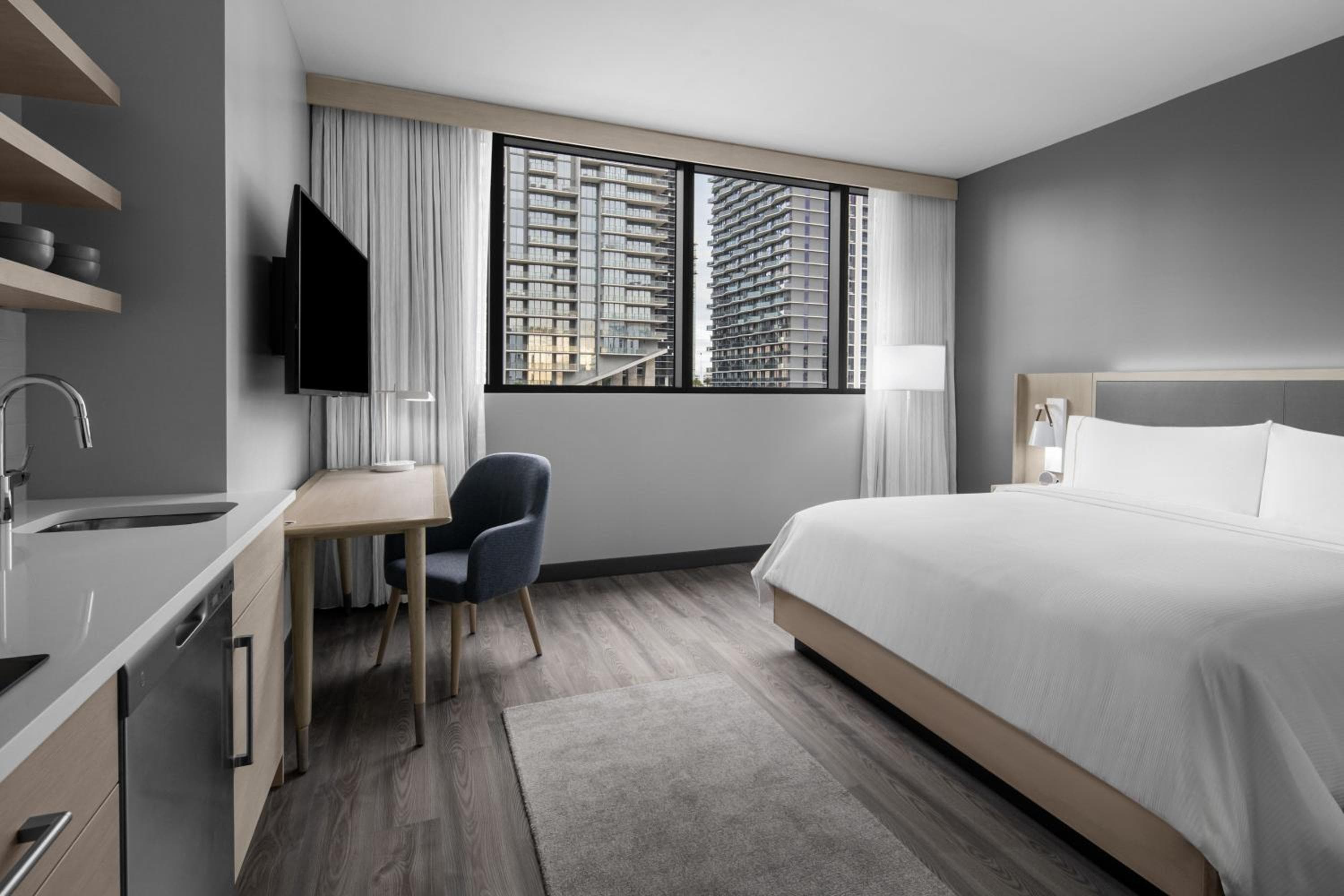 Element Miami Brickell — 16