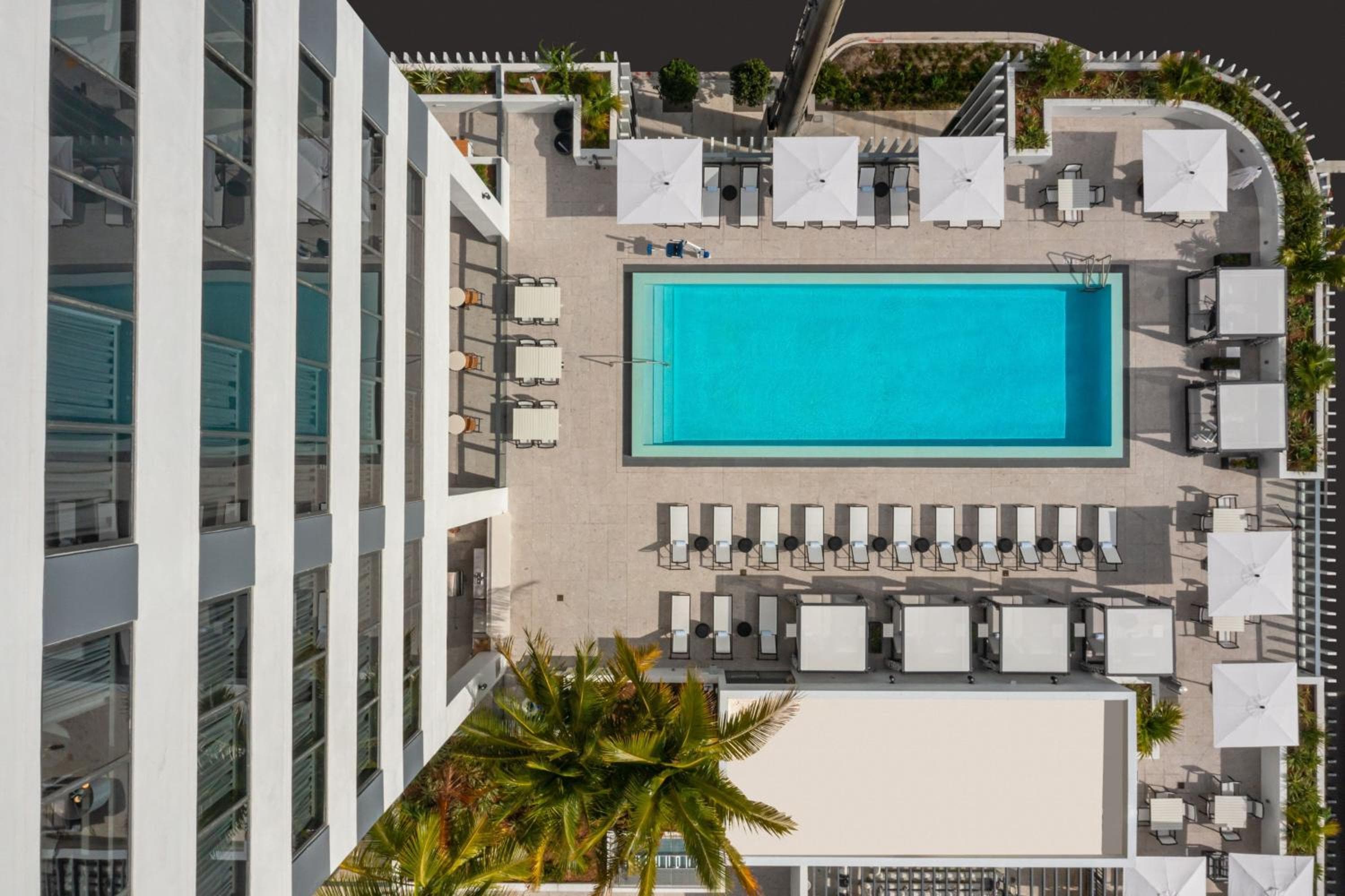 Element Miami Brickell — 25