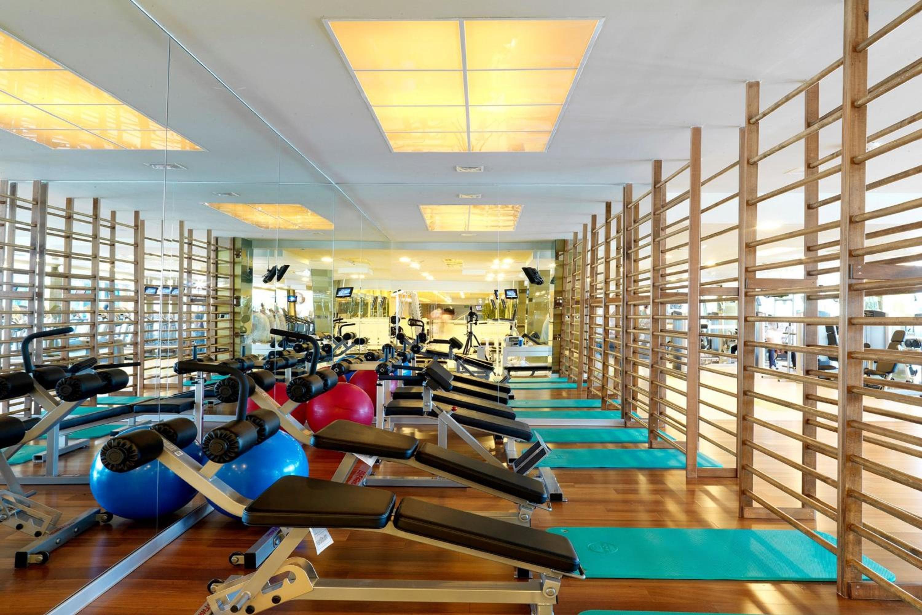 Renaissance Polat Istanbul Hotel — 15