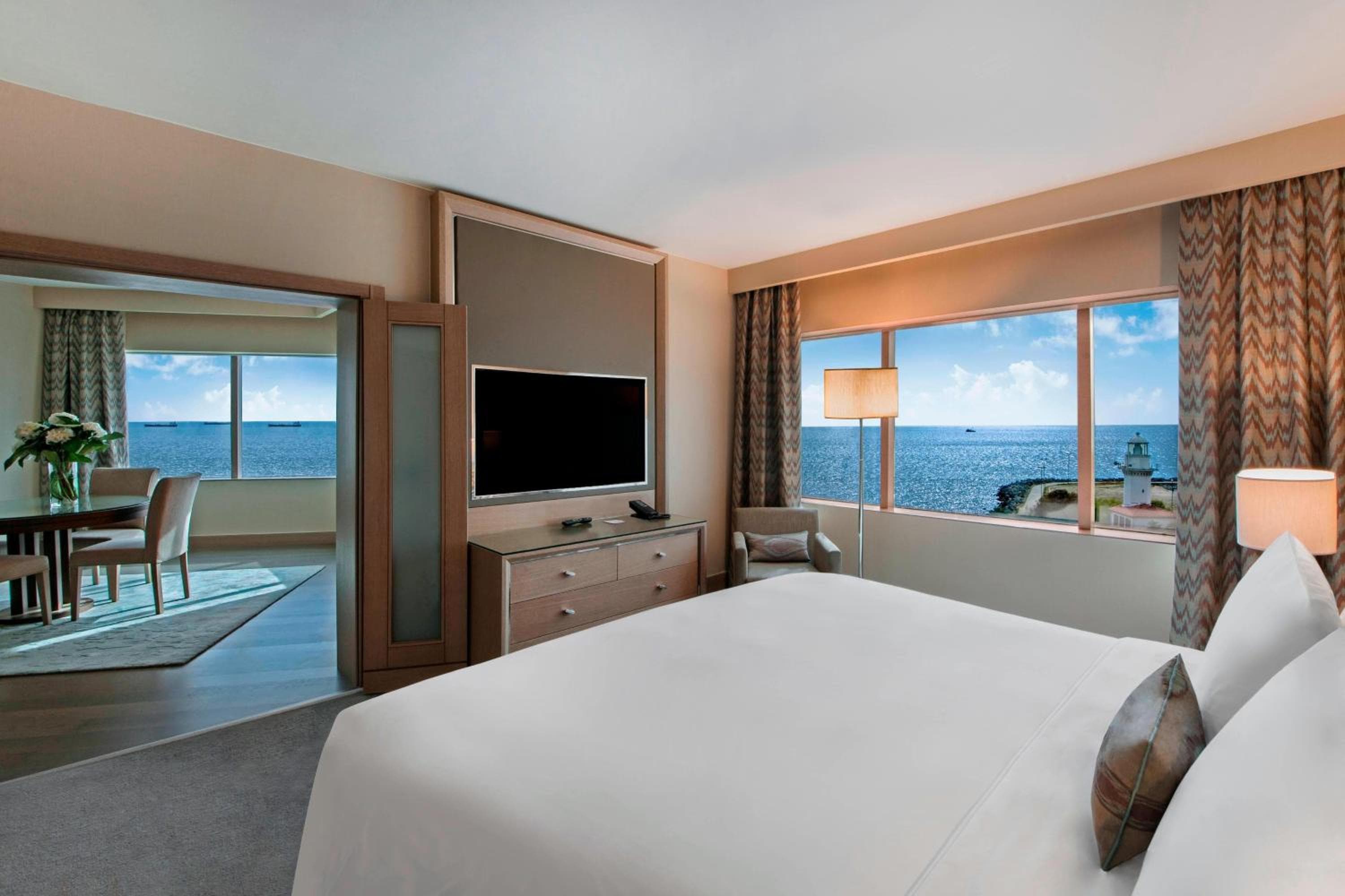Renaissance Polat Istanbul Hotel — 11