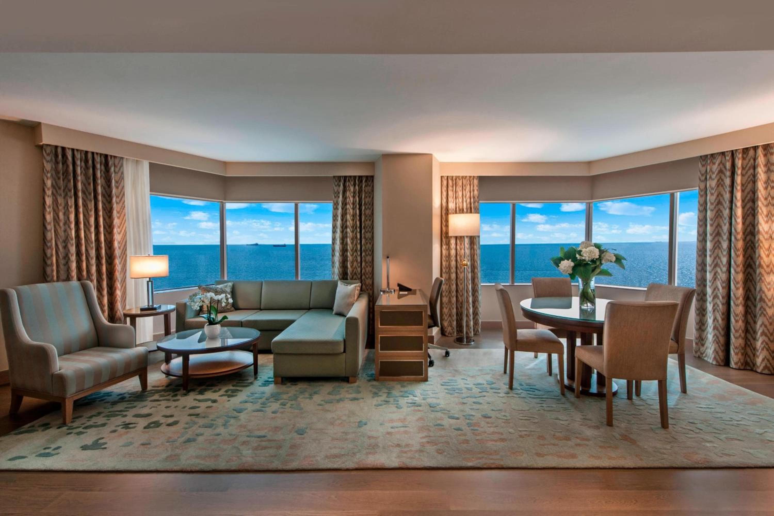 Renaissance Polat Istanbul Hotel — 3