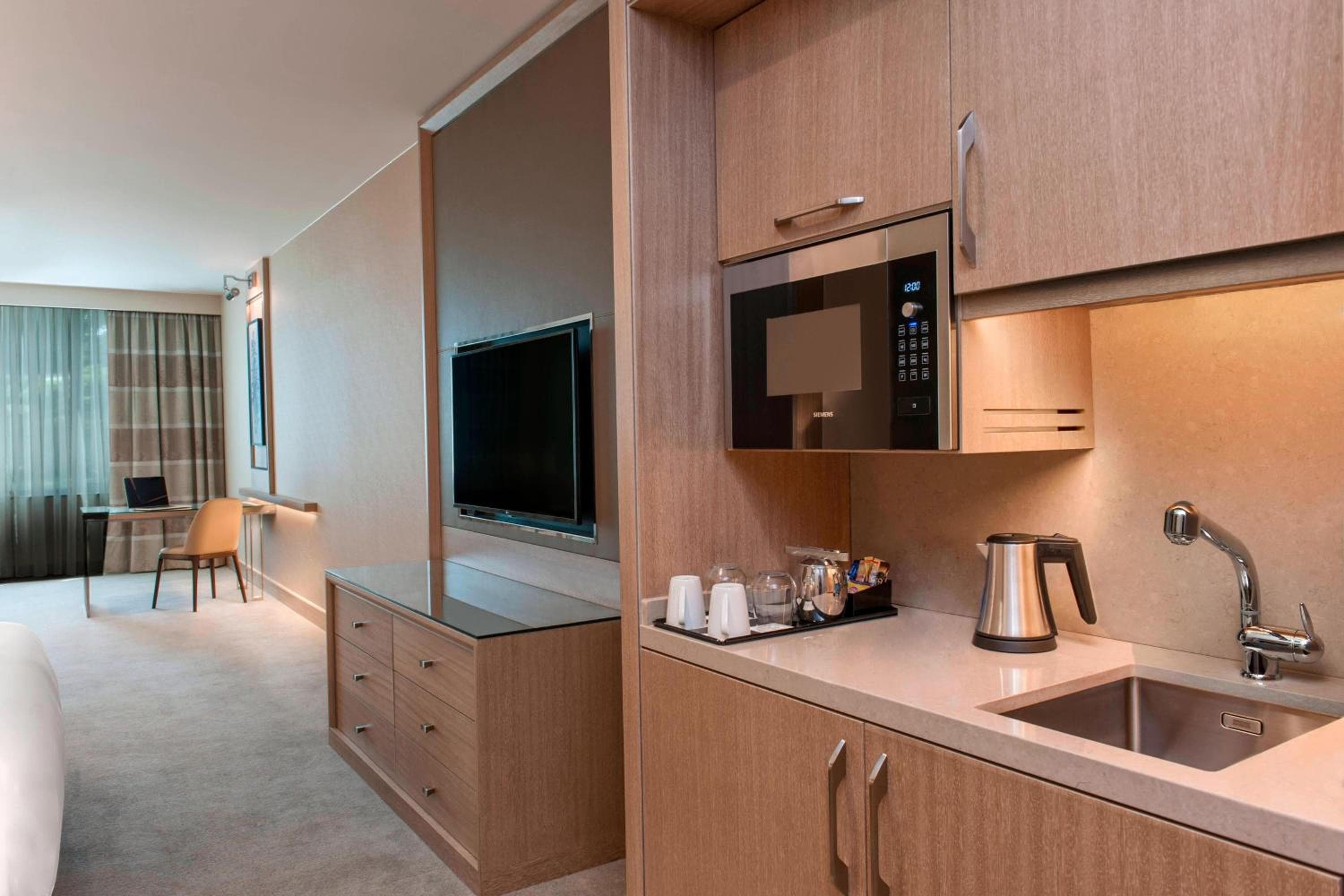 Renaissance Polat Istanbul Hotel — 5
