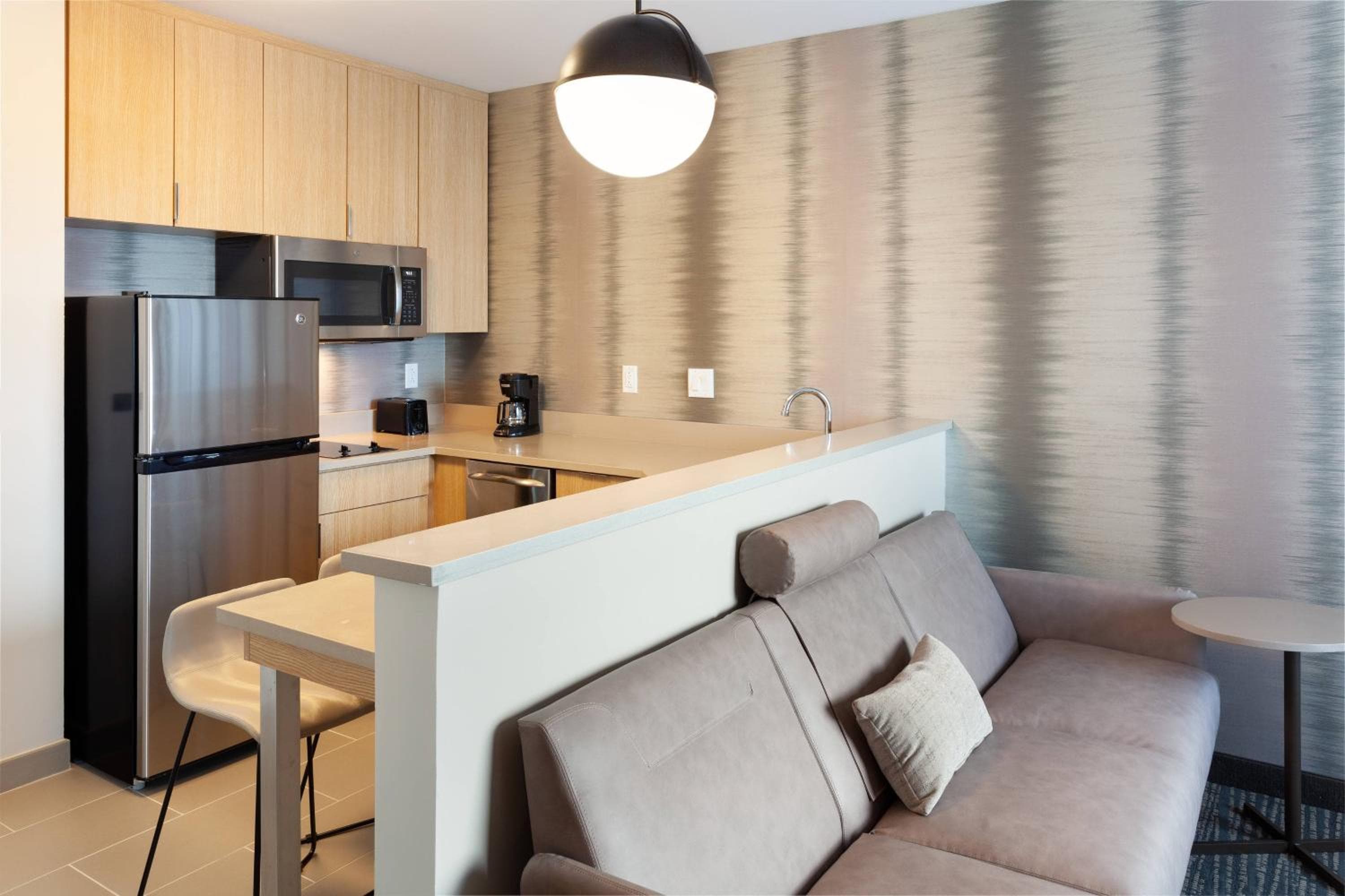 Residence Inn by Marriott Orlando al Millenia — 17