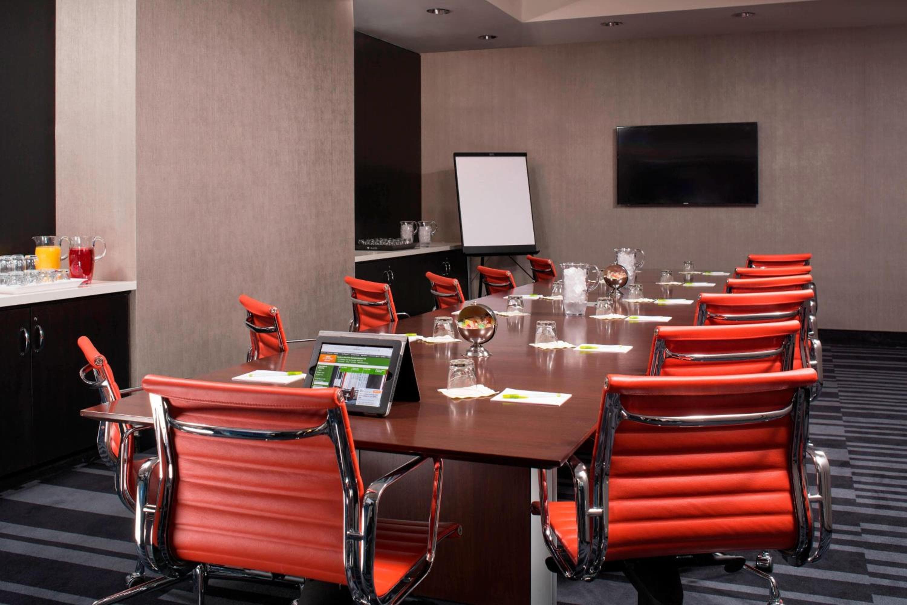 Residence Inn by Marriott New York Manhattan/Central Park — 16
