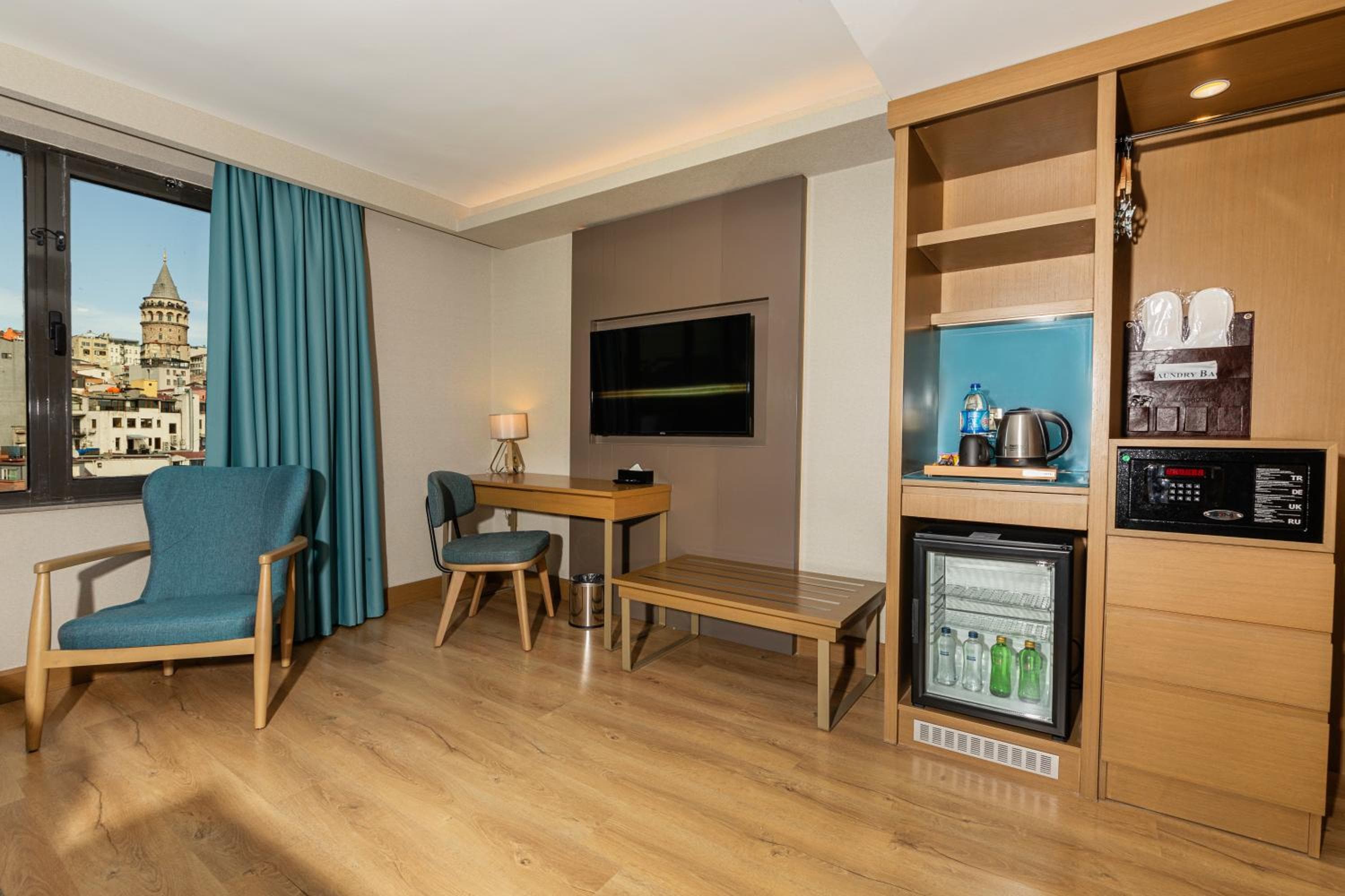 Csk The Halich Port İstanbul — 23