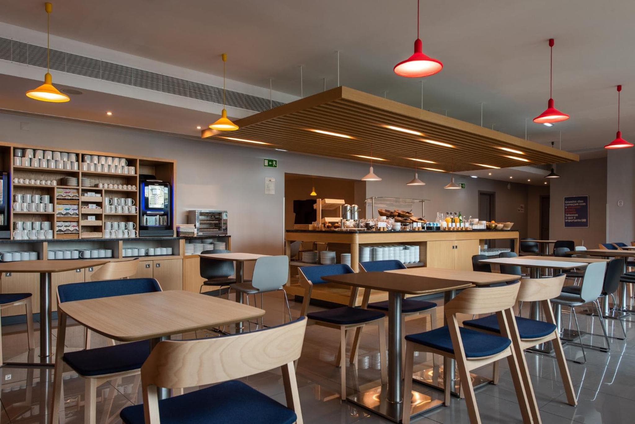 Holiday Inn Express Aeropuerto de Lisboa, un hotel IHG — 24