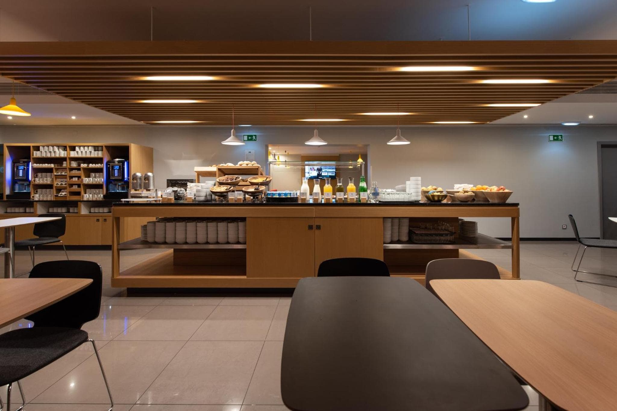 Holiday Inn Express Aeropuerto de Lisboa, un hotel IHG — 28