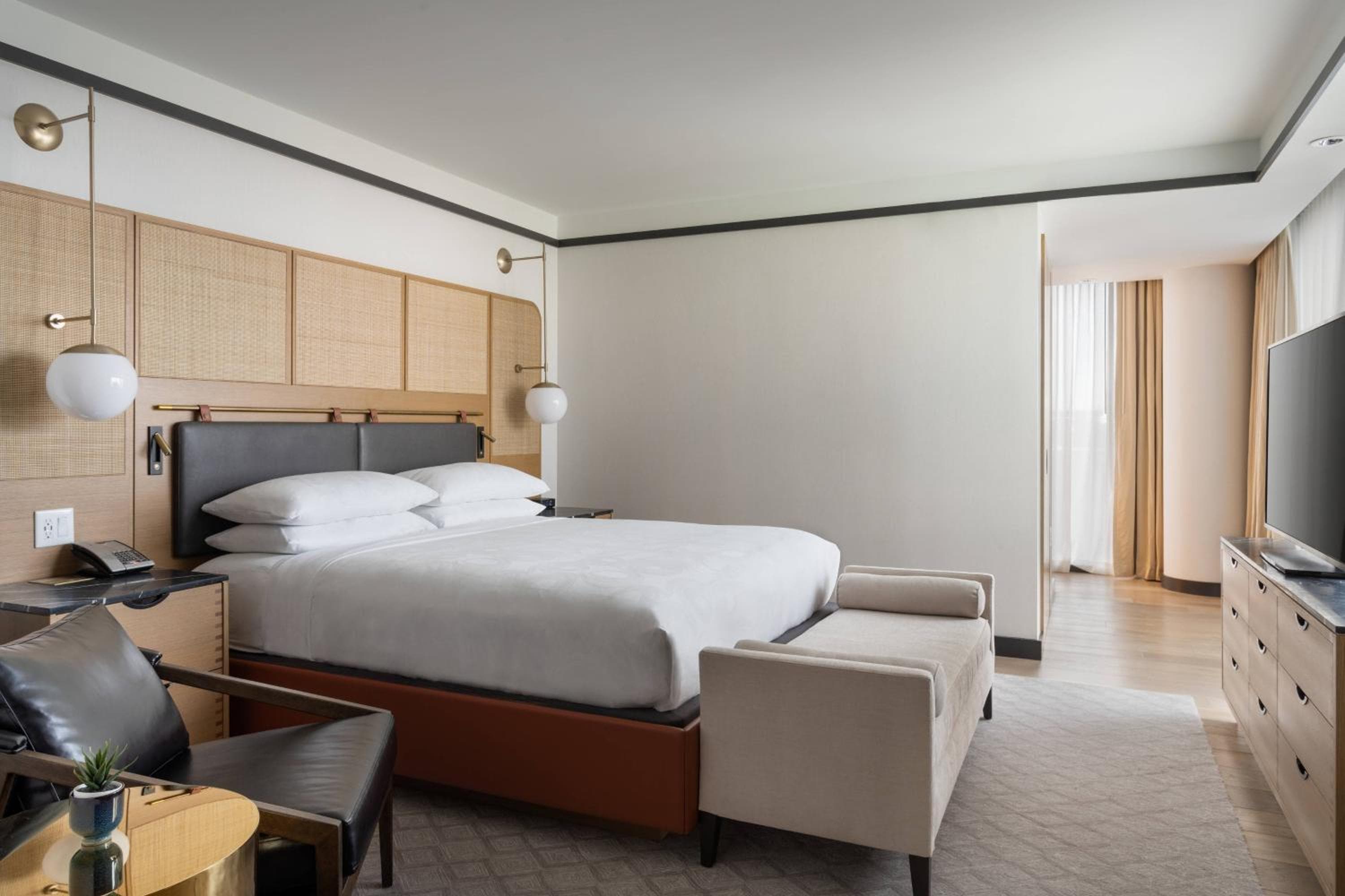 JW Marriott Tampa Water Street — 29