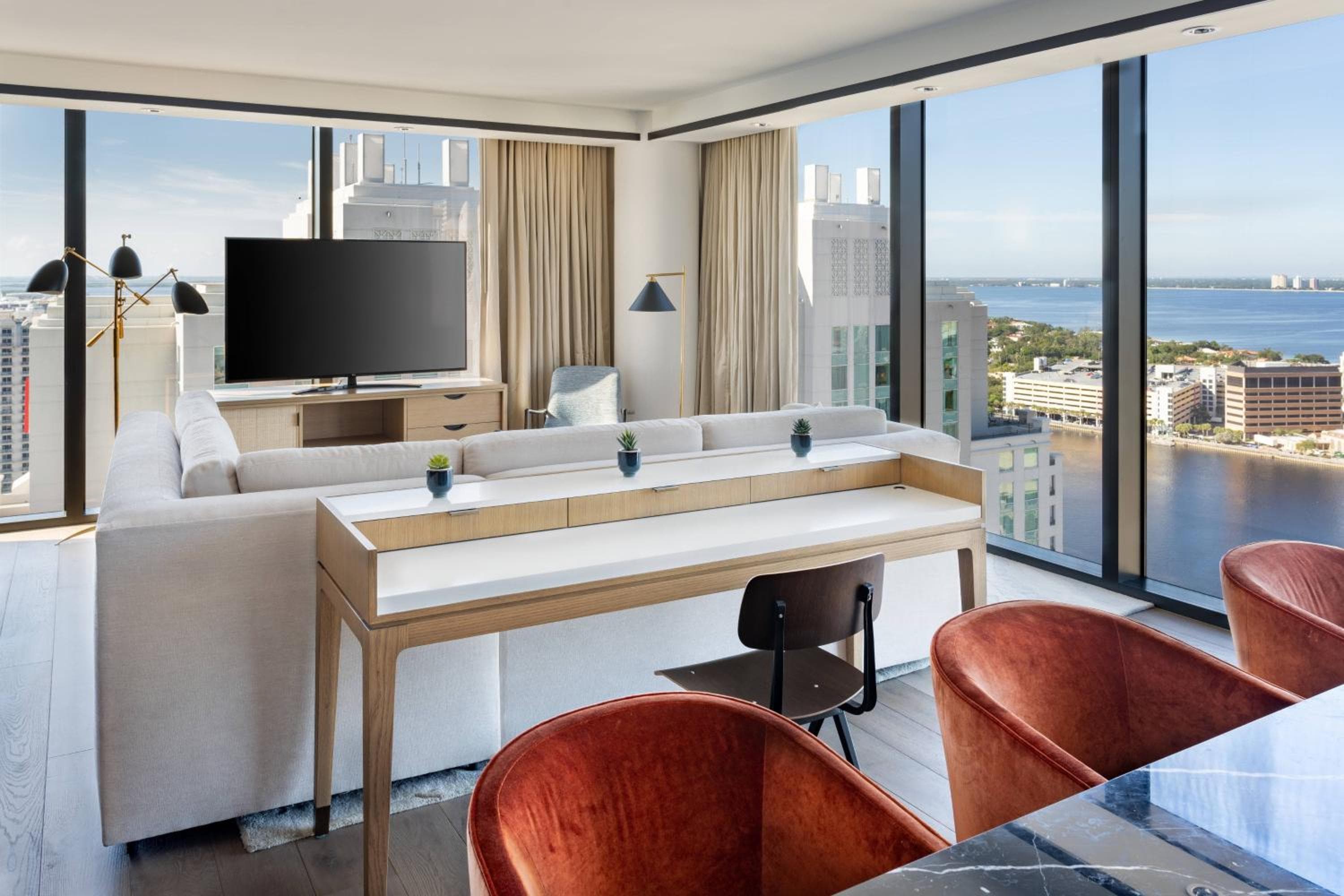 JW Marriott Tampa Water Street — 28
