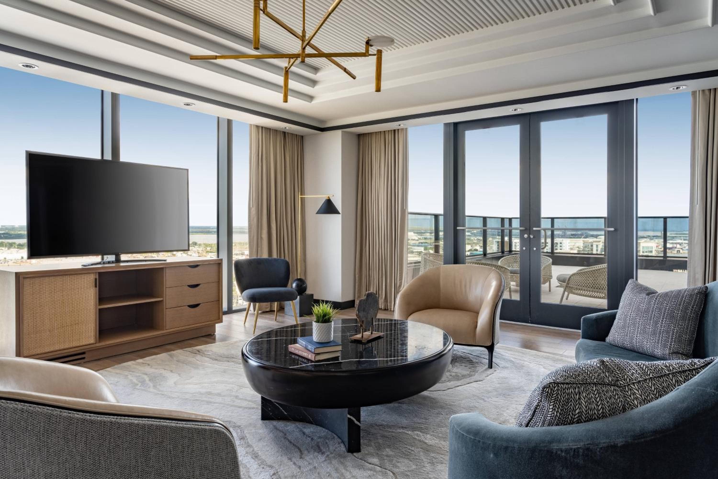 JW Marriott Tampa Water Street — 27